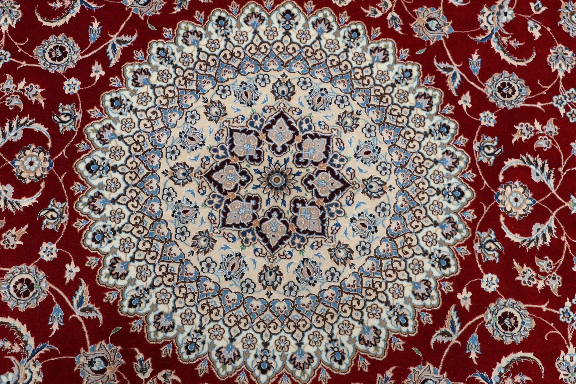 Nain Perserteppich 202 × 255 cm aus Wolle, handgeknüpft