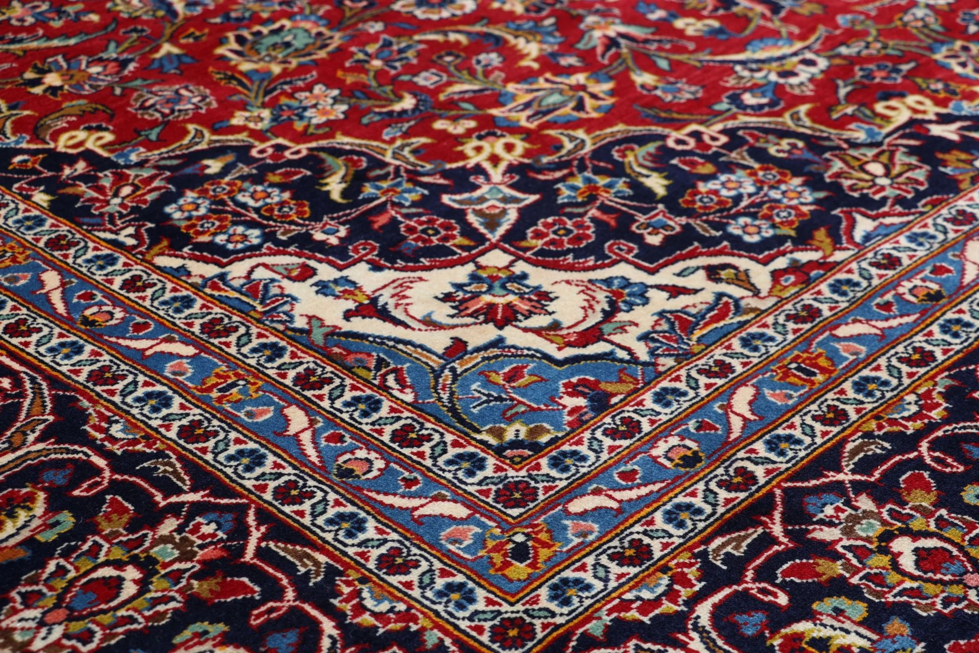 perserteppich-kashan-243-x-370-cm-schurwolle-handgeknupft-10 Kashan Perserteppich aus Iran, 243 × 370 cm