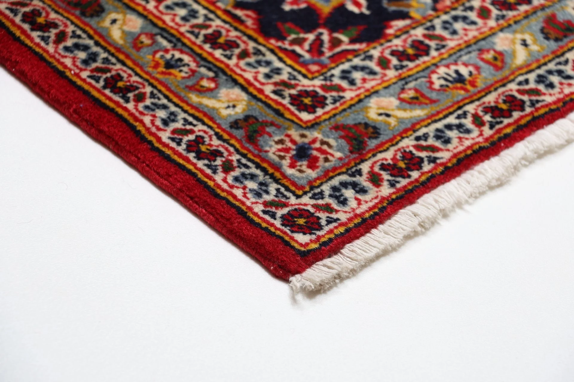 Kashan Perserteppich aus Iran, 255 × 340 cm