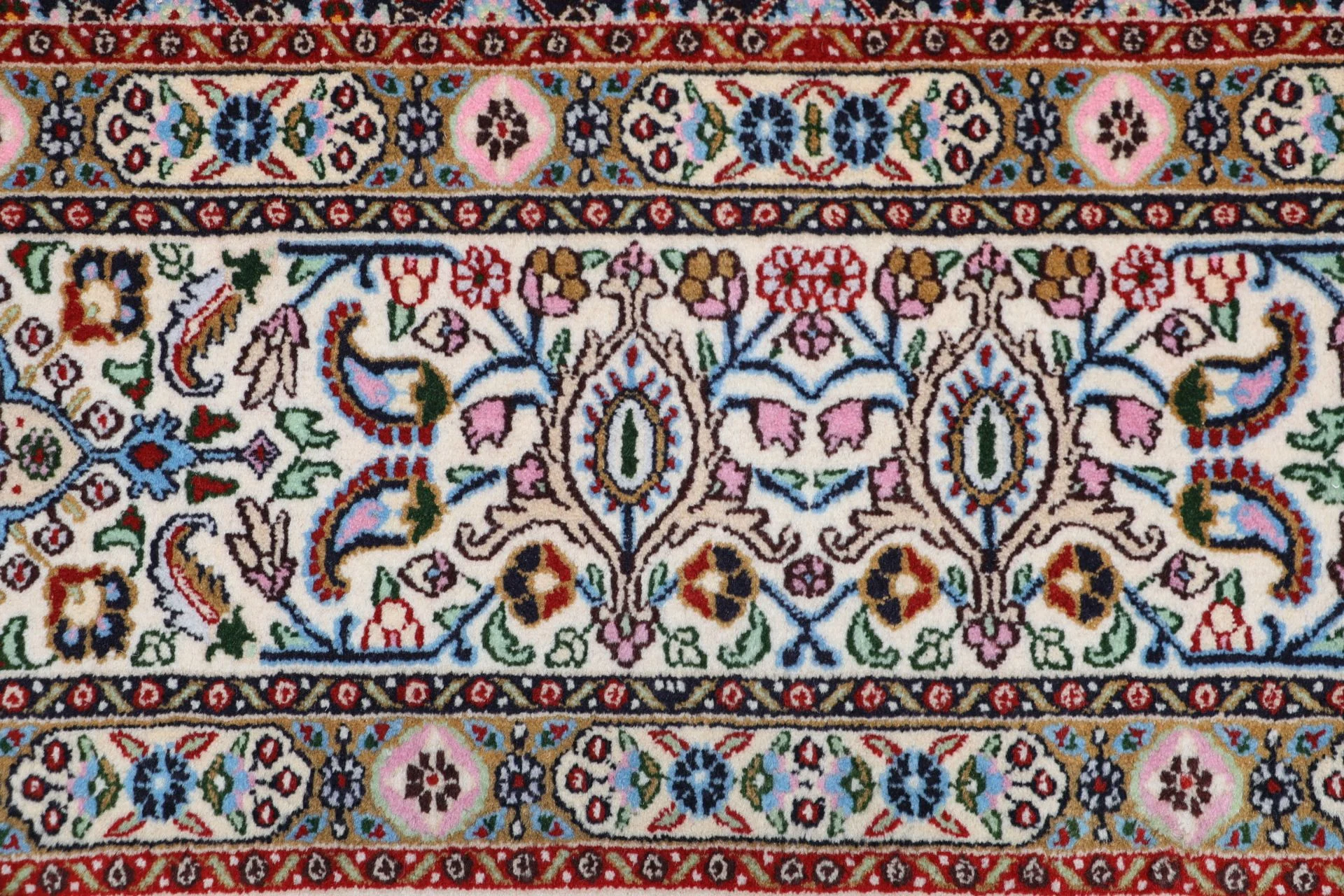 Handgeknüpfter Moud Perserteppich 245 × 353 cm