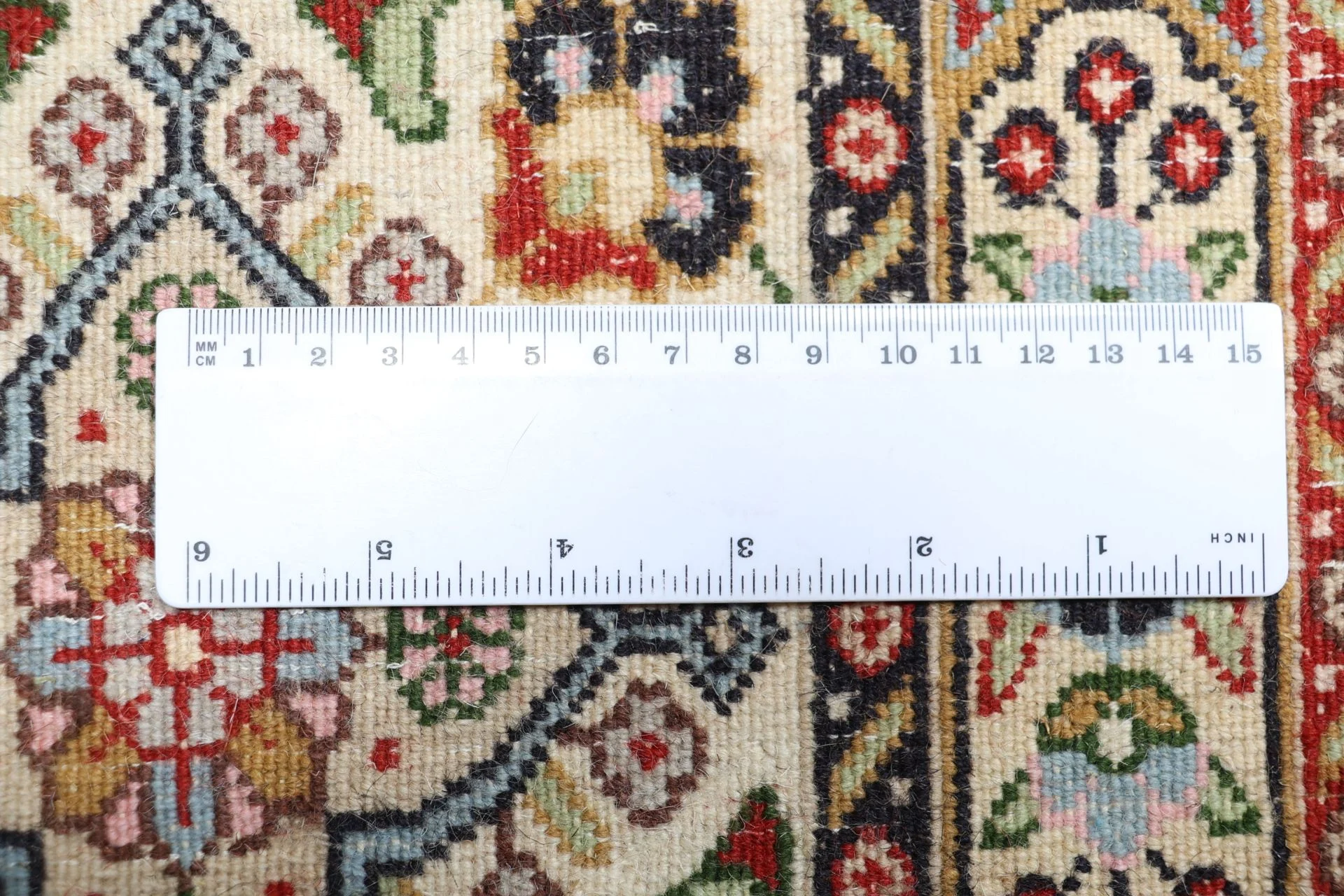 Handgeknüpfter Moud Perserteppich 245 × 353 cm