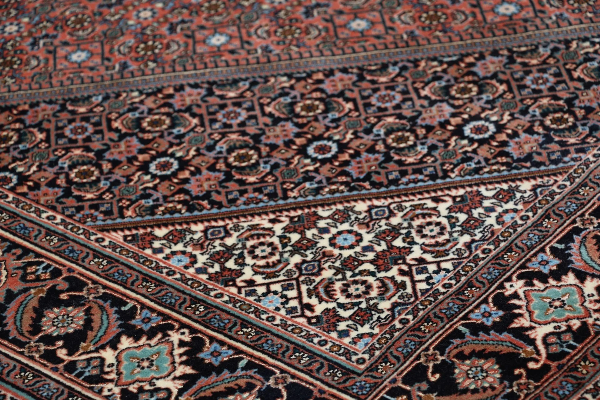 Bijar Perserteppich 170 × 240 cm aus Wolle & Seide, handgeknüpft