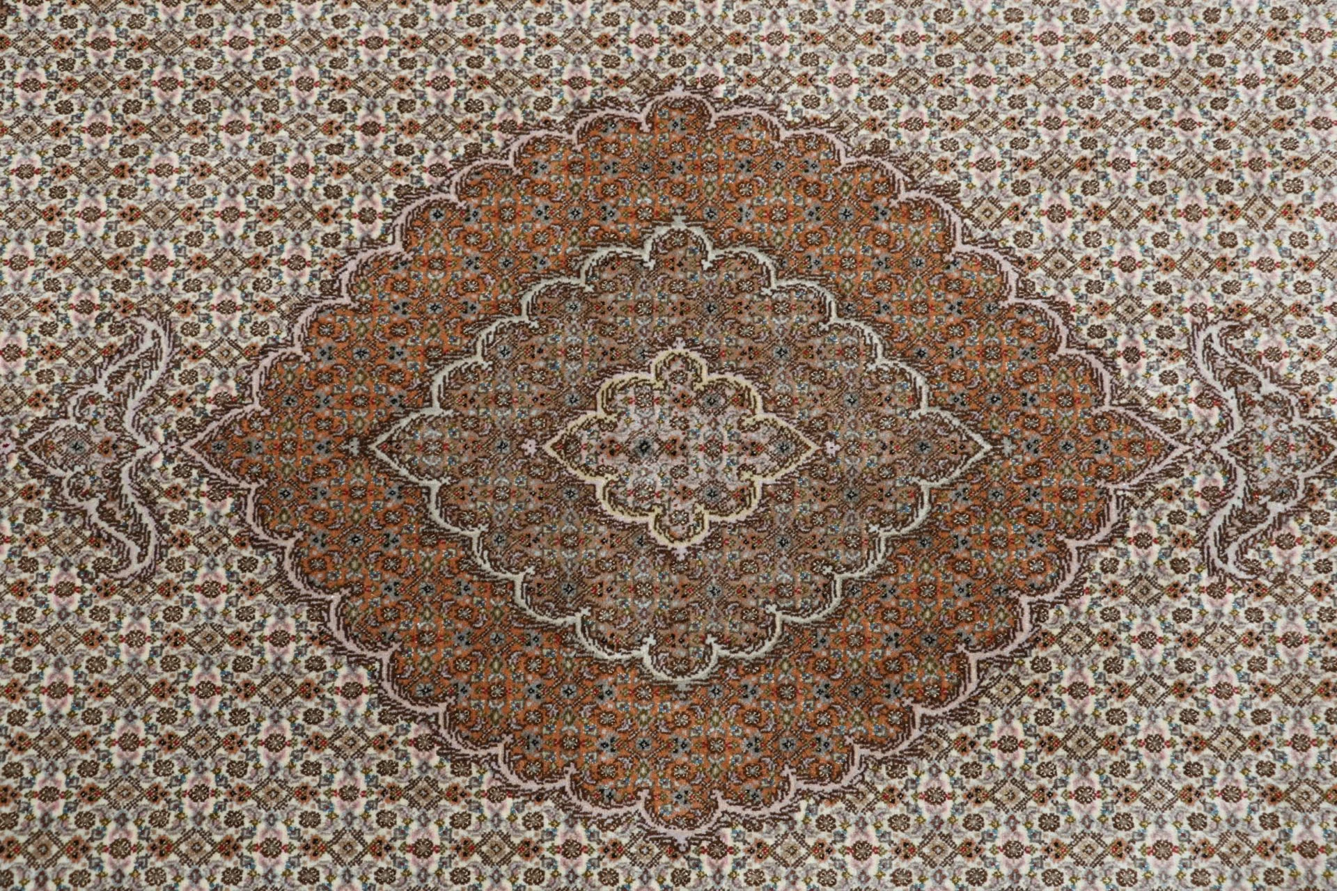 Handgeknüpfter Täbriz Perserteppich, 177 × 247 cm, Wolle & Seide