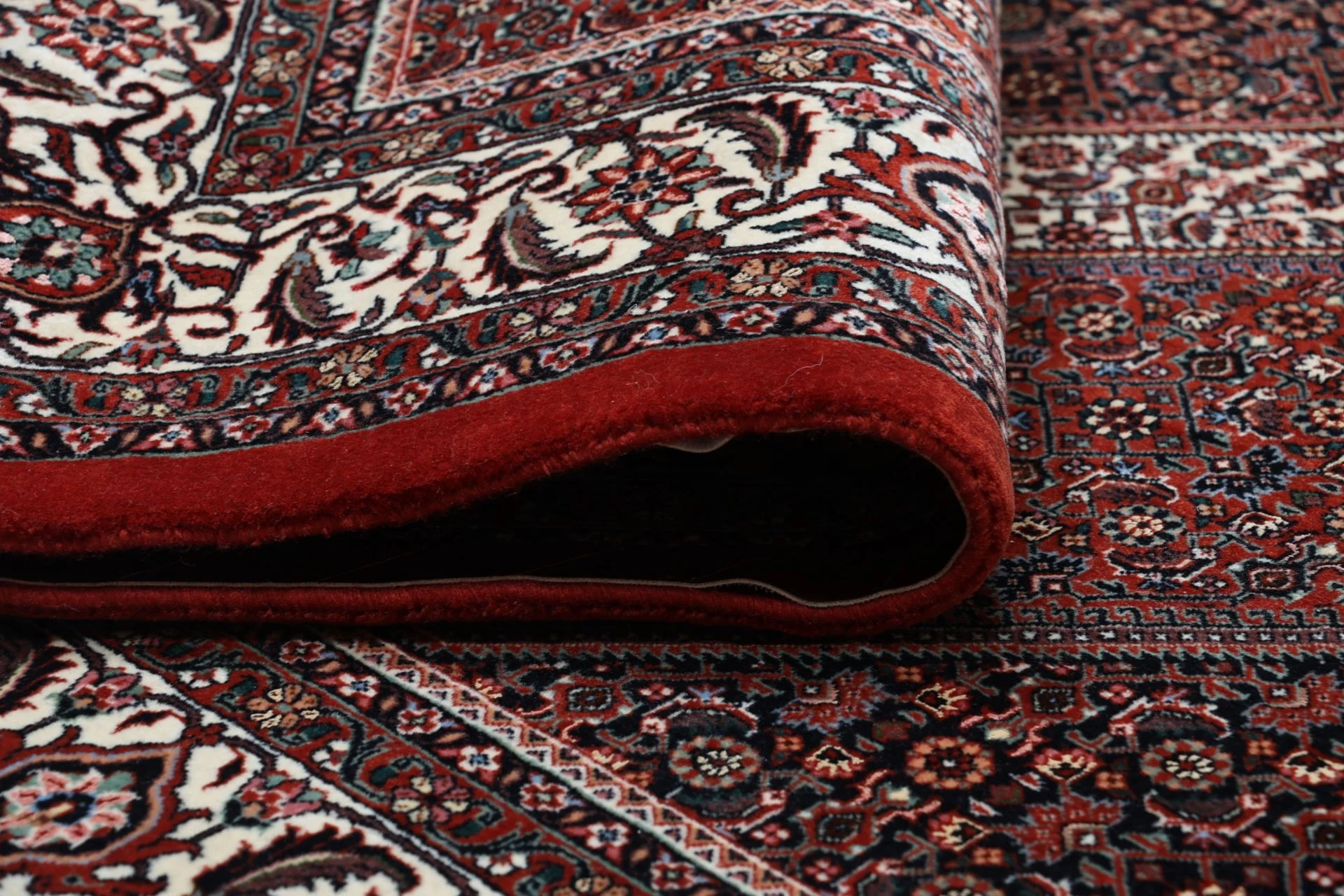 Bijar Perserteppich 170 × 243 cm aus Wolle & Seide, handgeknüpft