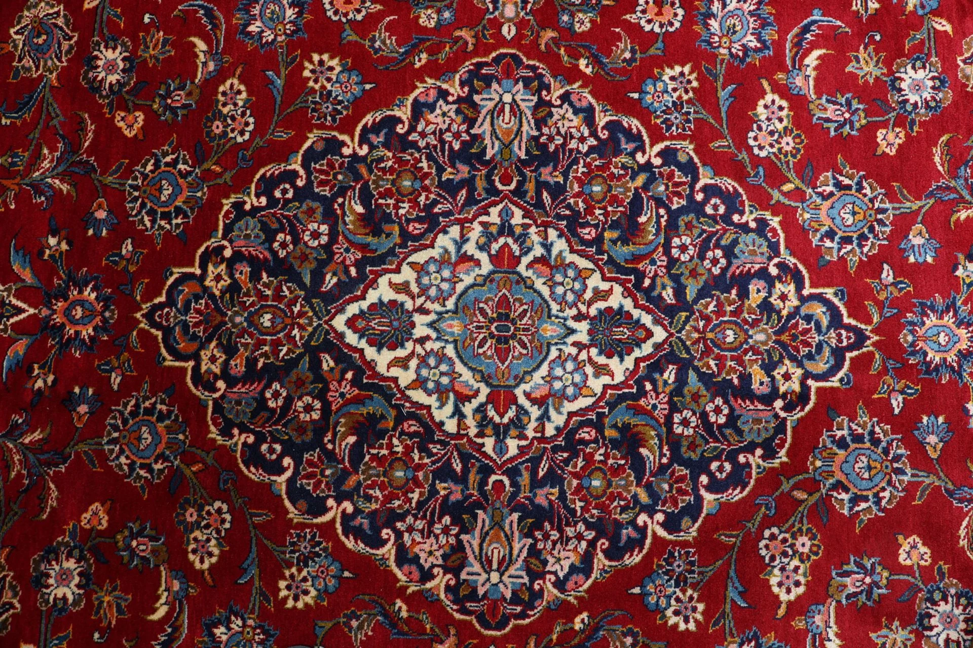 Kashan Perserteppich 255 × 365 cm aus Wolle, handgeknüpft