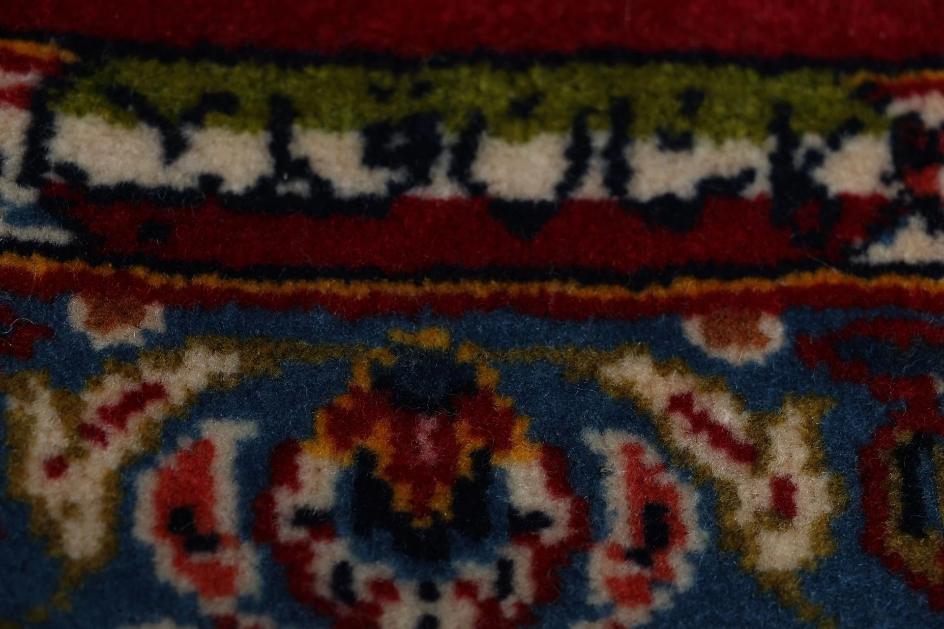 Kashan Perserteppich 255 × 365 cm aus Wolle, handgeknüpft