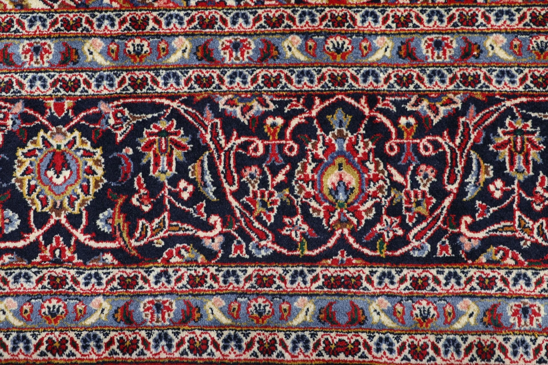 Kashan Perserteppich 247 × 345 cm aus Wolle, handgeknüpft