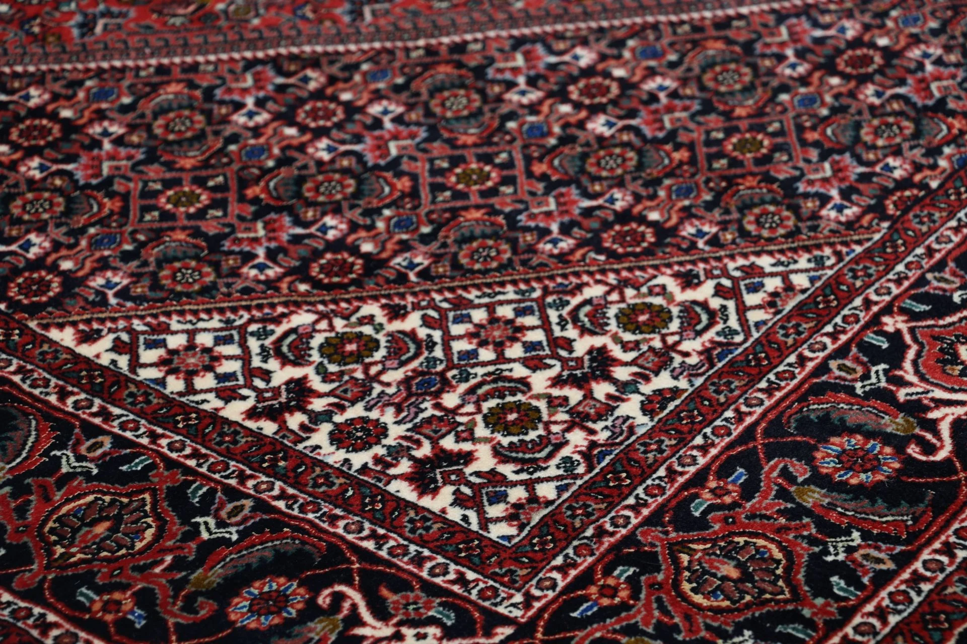Handgeknüpfter Bijar Perserteppich, 170 × 253 cm, Wolle & Seide