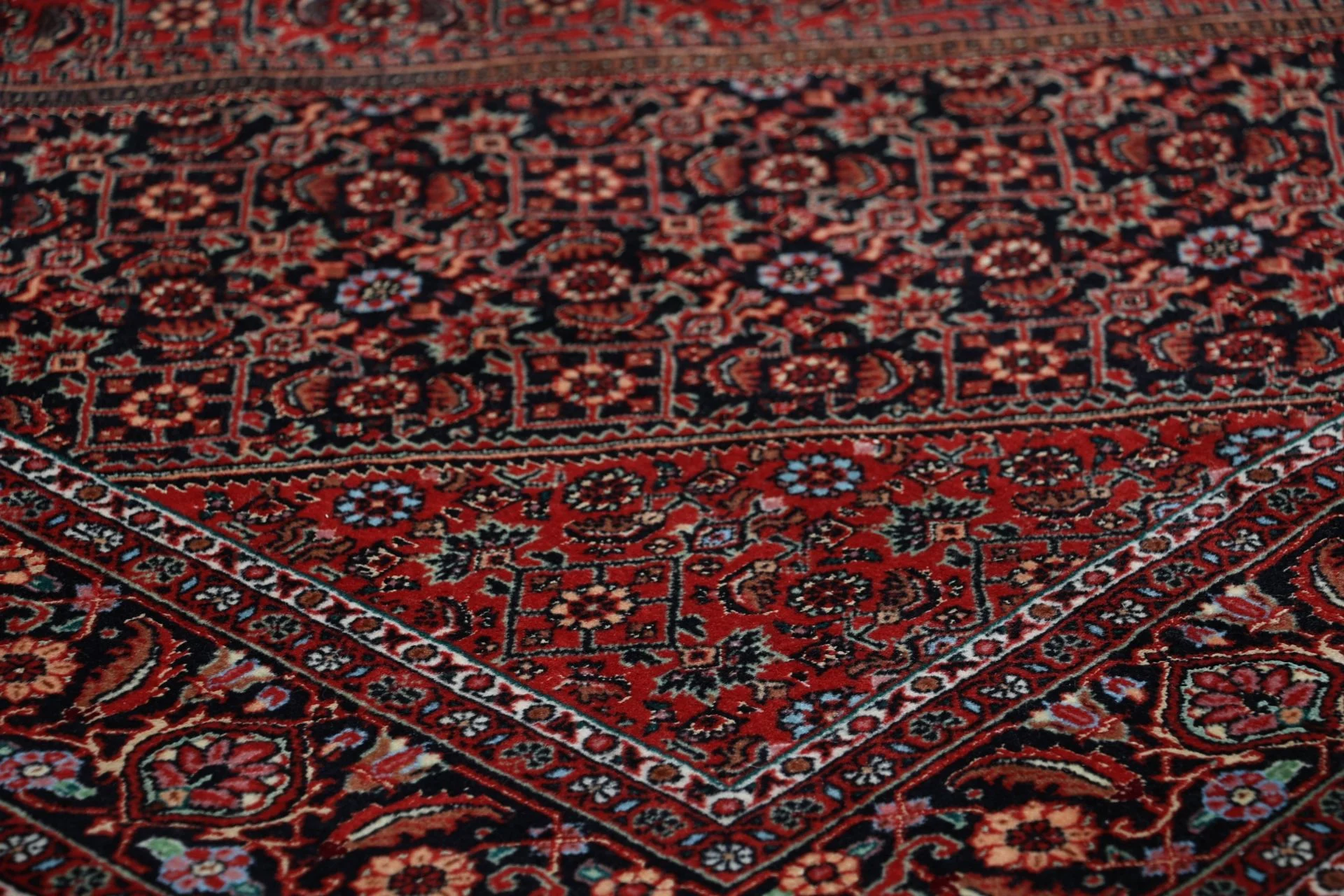 Handgeknüpfter Bijar Perserteppich 170 × 240 cm