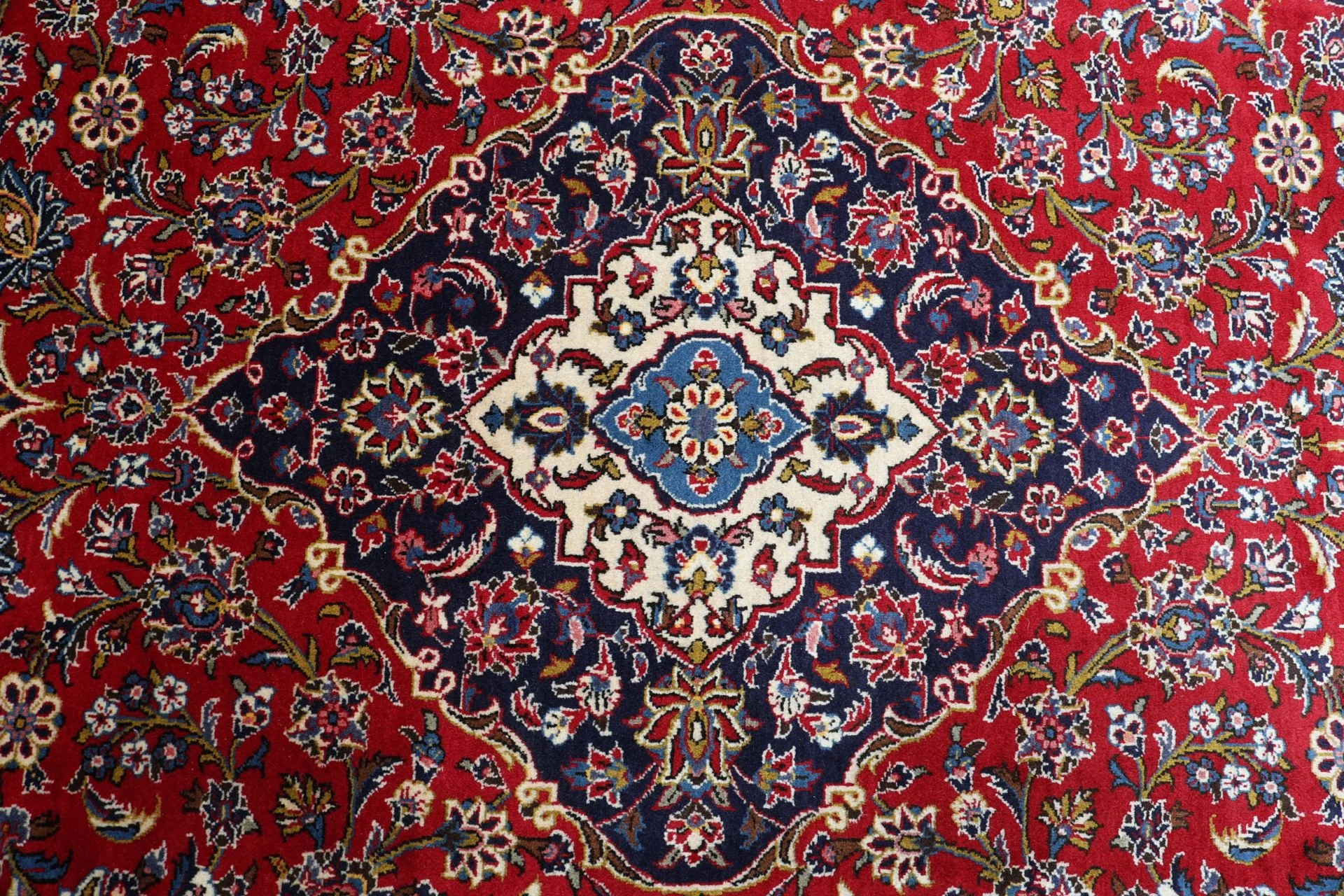 Handgeknüpfter Kashan Perserteppich 250 × 343 cm
