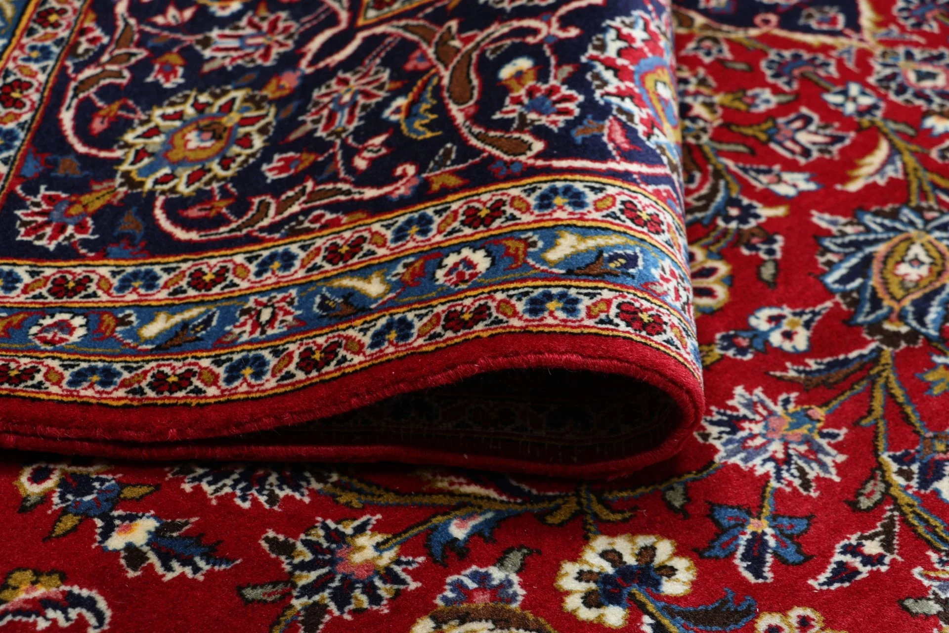 Handgeknüpfter Kashan Perserteppich 250 × 343 cm