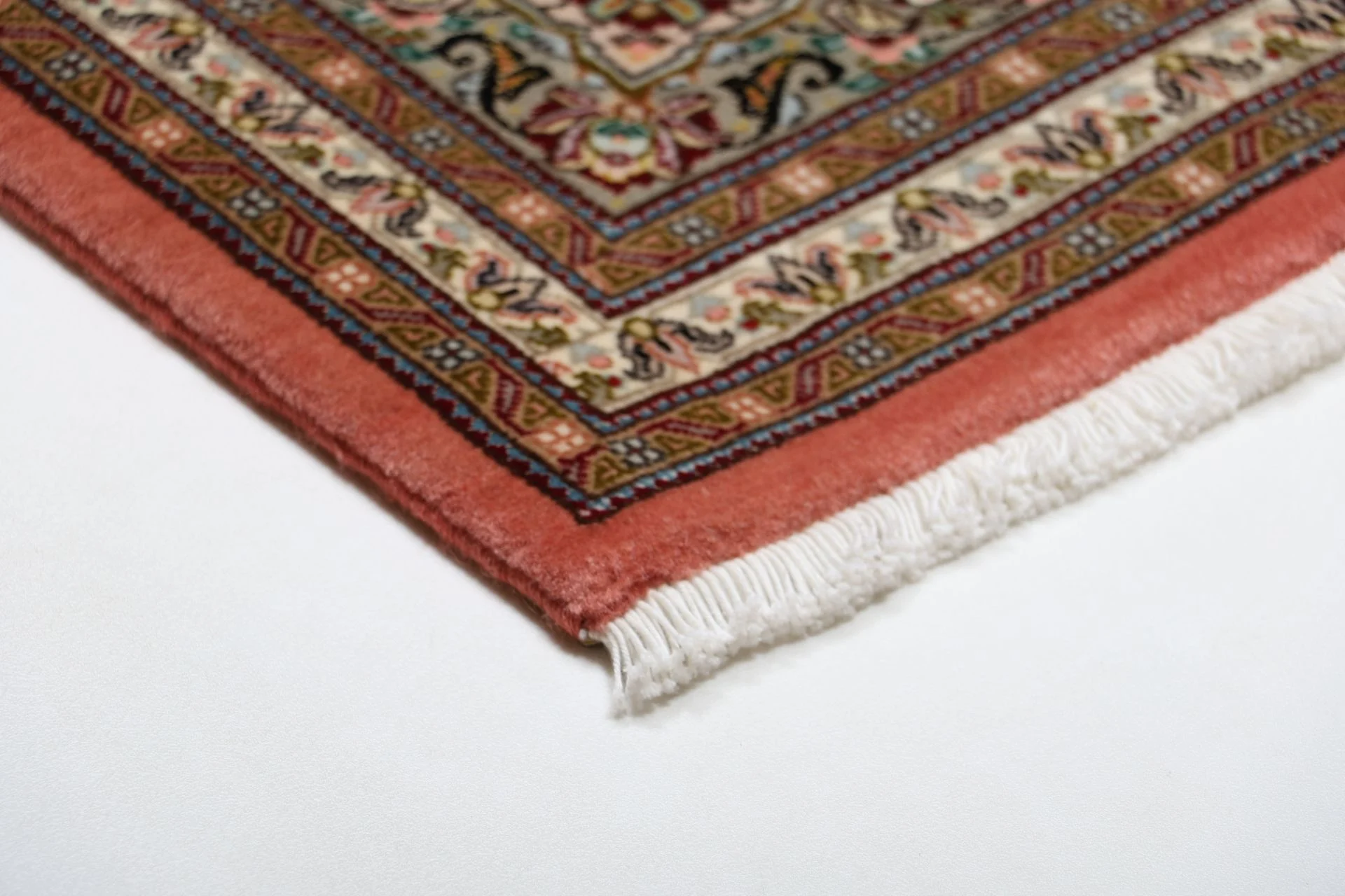Täbriz Perserteppich 202 × 250 cm aus Wolle & Seide, handgeknüpft