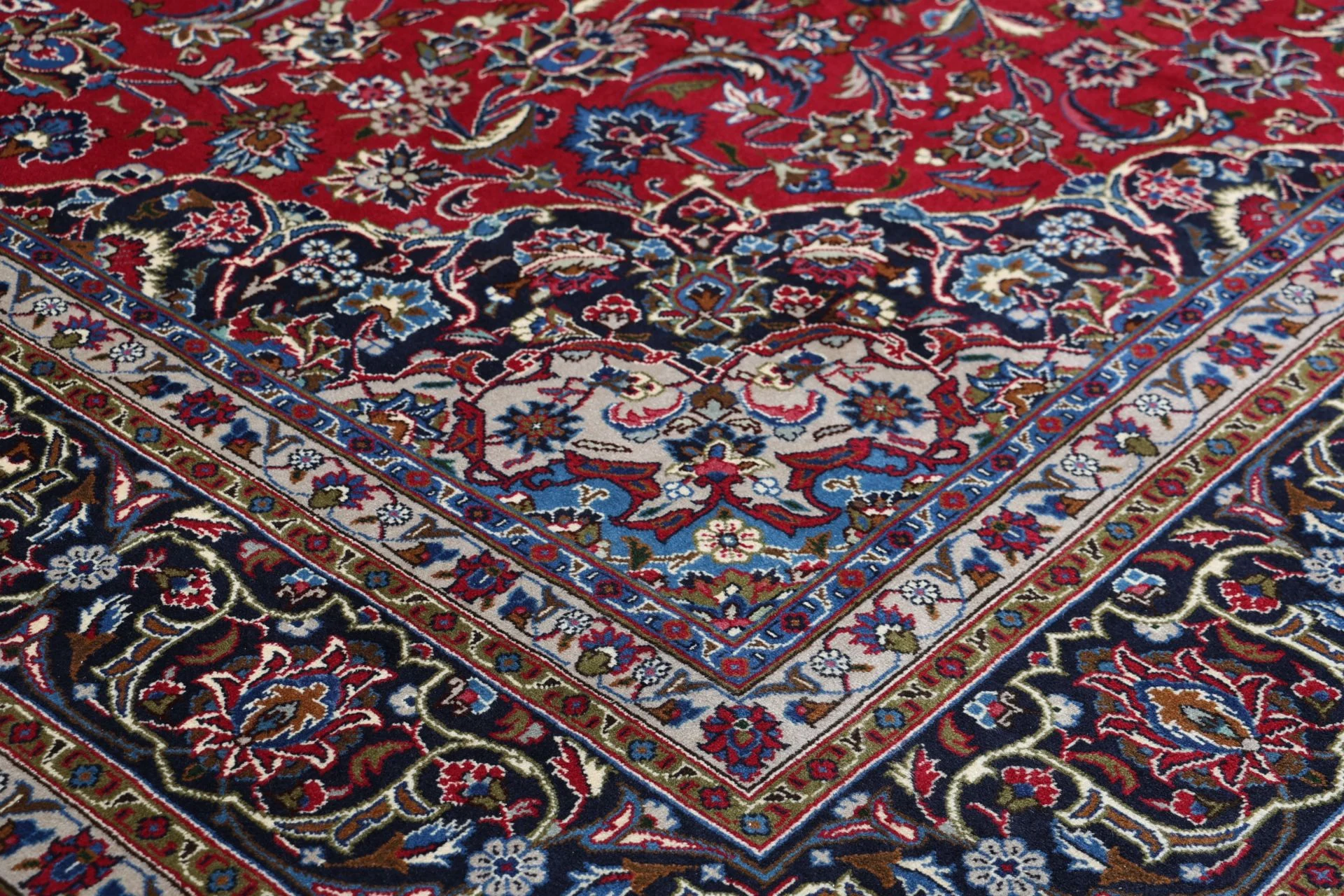 Kashmar Perserteppich aus Iran, 245 × 360 cm