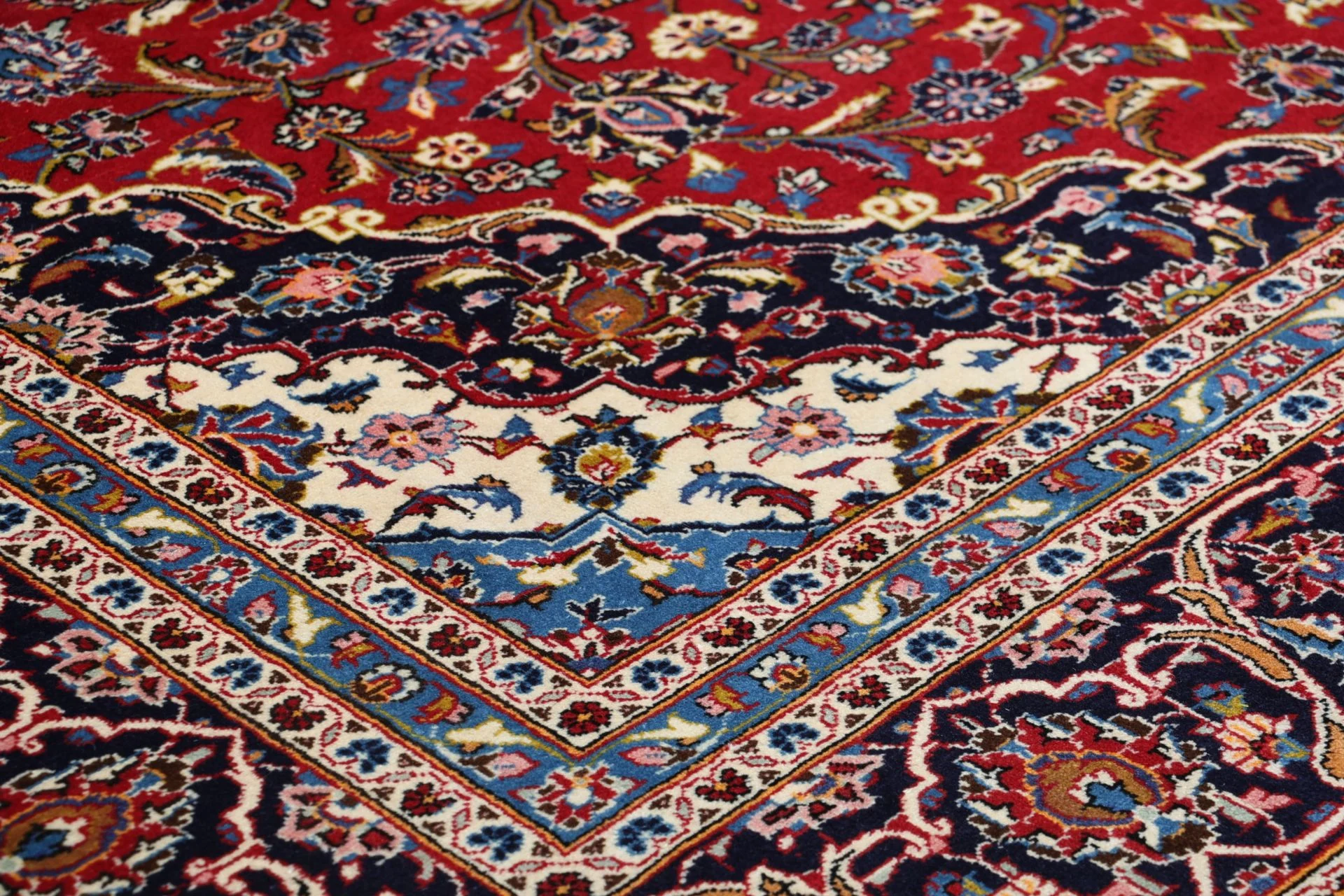 Handgeknüpfter Kashan Perserteppich 245 × 345 cm