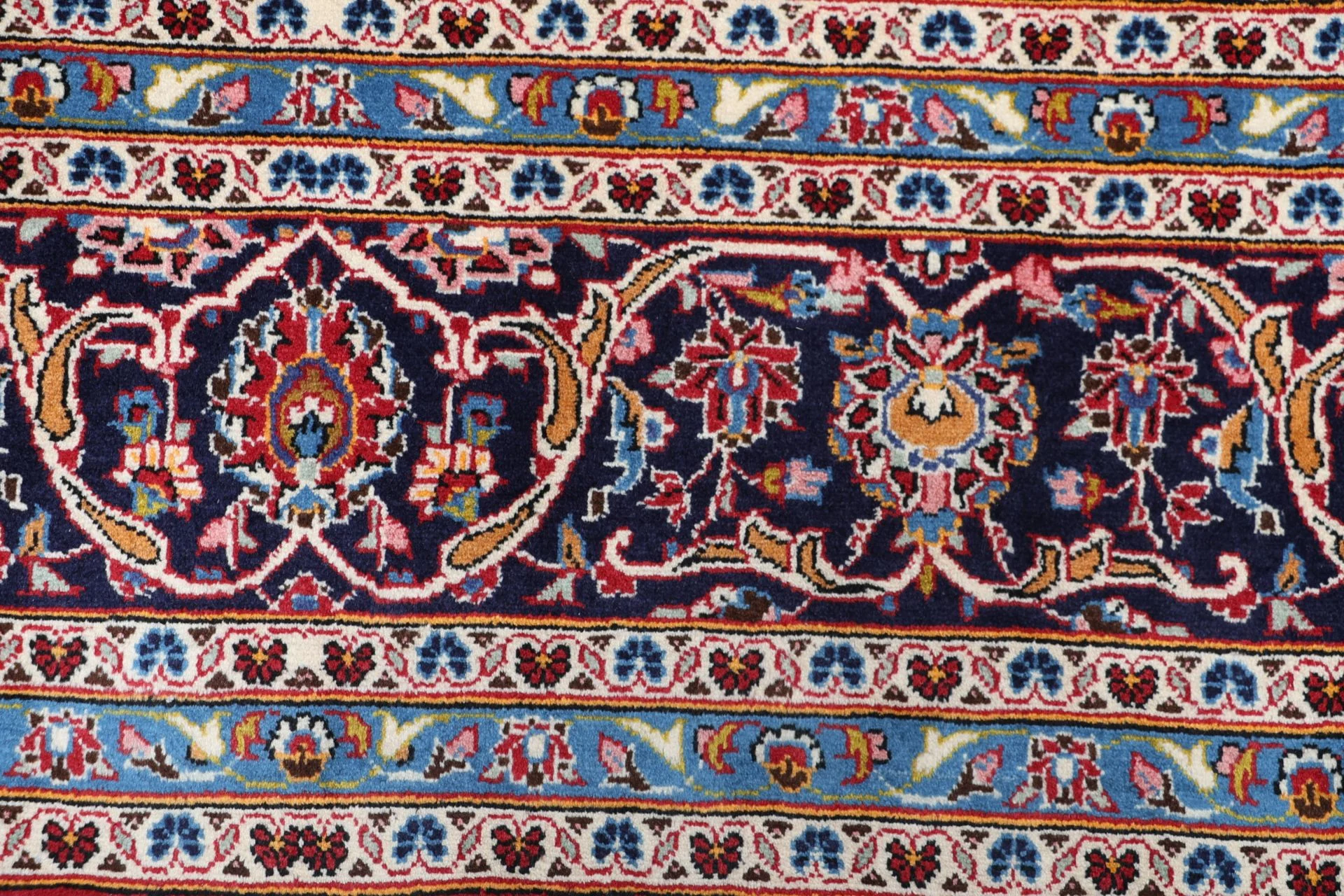 Handgeknüpfter Kashan Perserteppich 245 × 345 cm