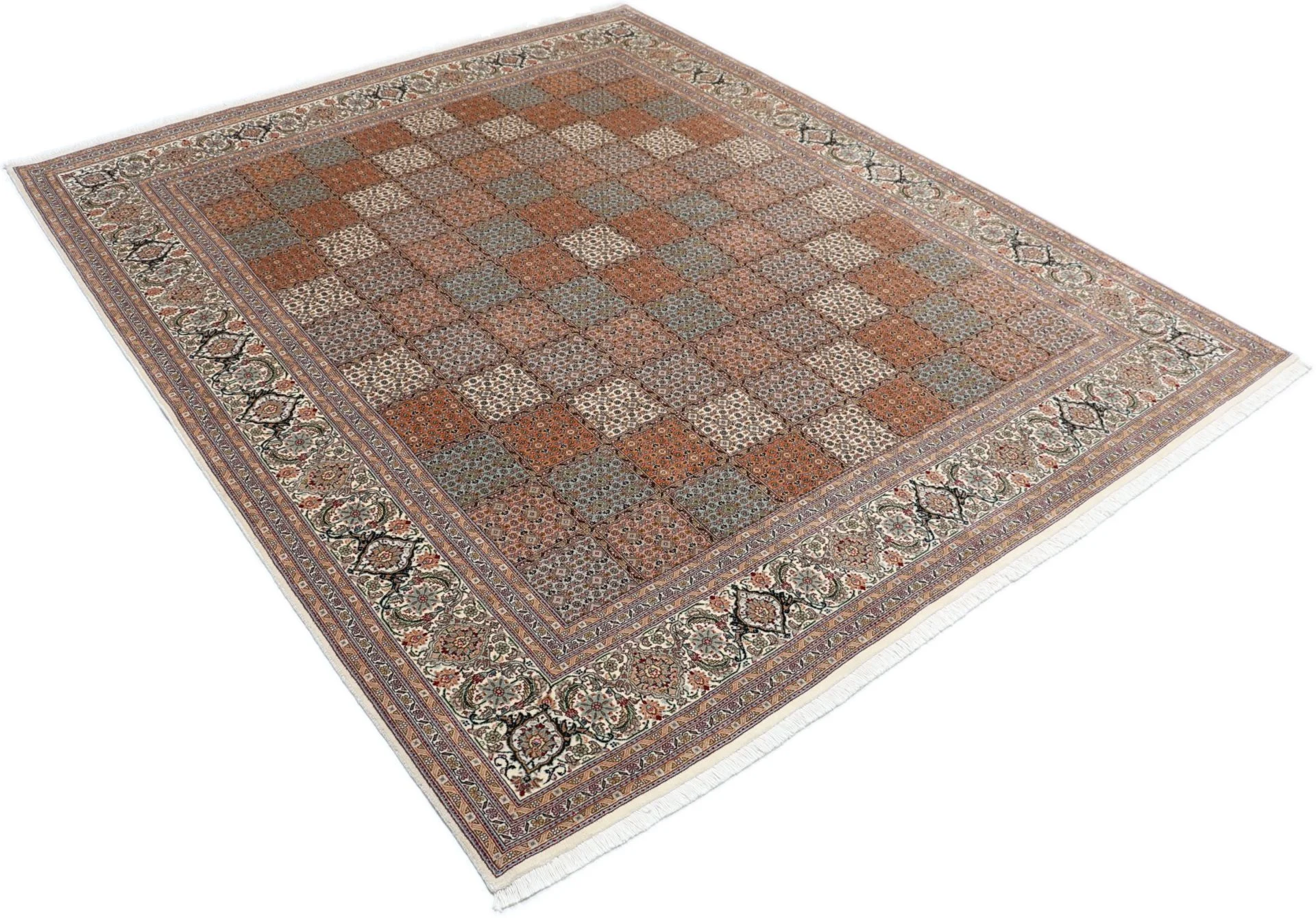 Handgeknüpfter Täbriz Perserteppich 205 × 250 cm