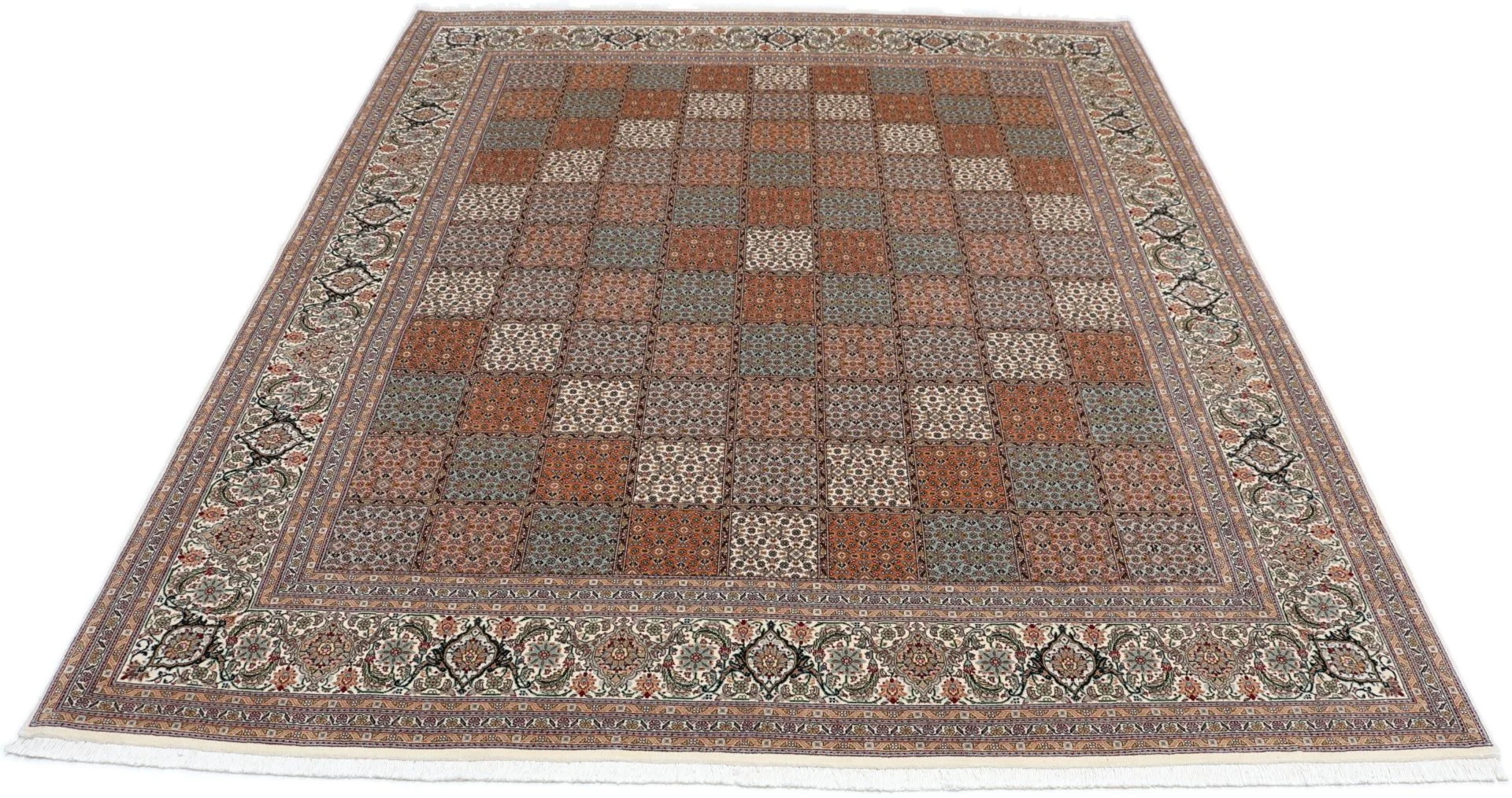 Handgeknüpfter Täbriz Perserteppich 205 × 250 cm