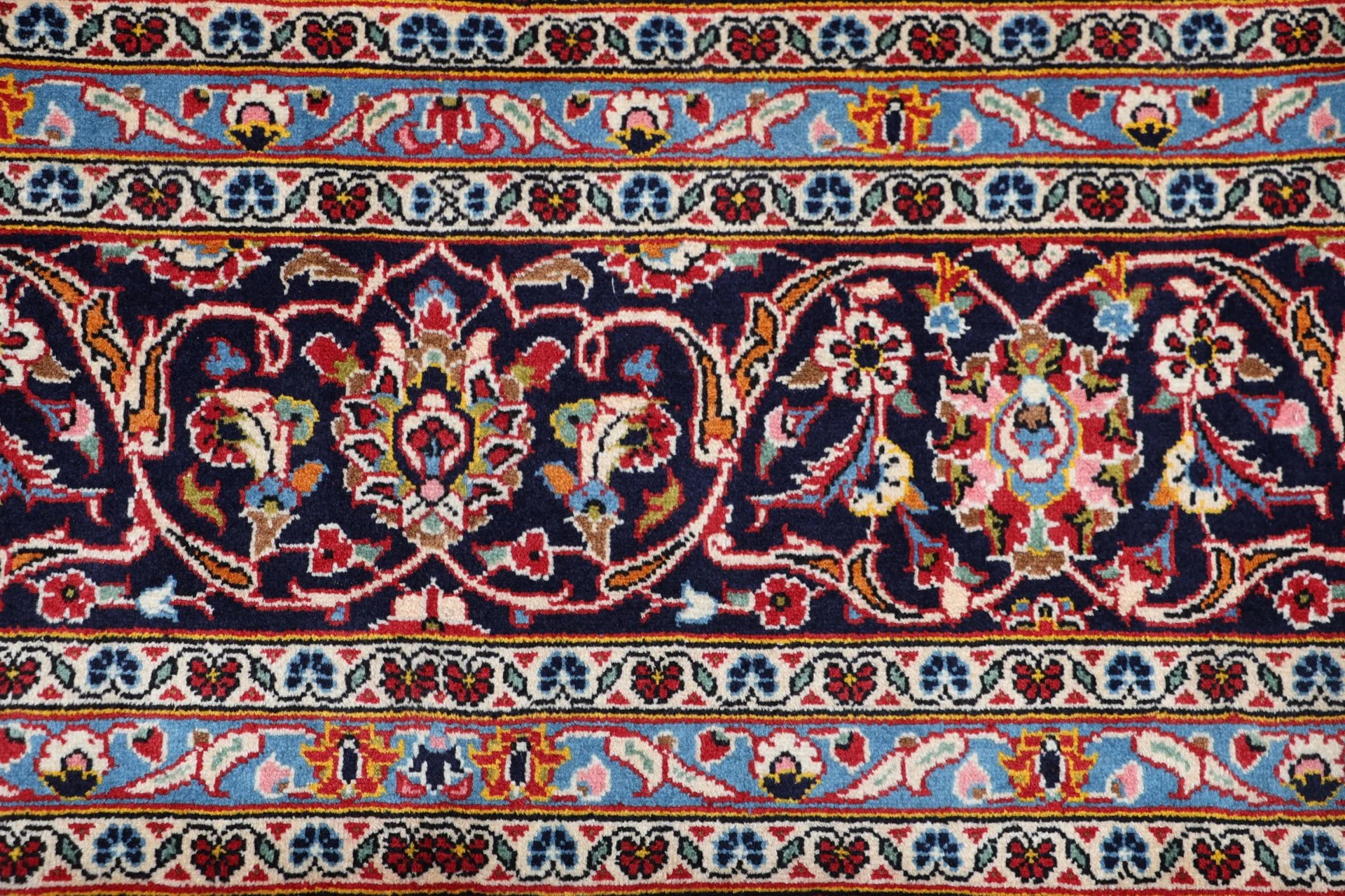 Handgeknüpfter Kashan Perserteppich 250 × 345 cm
