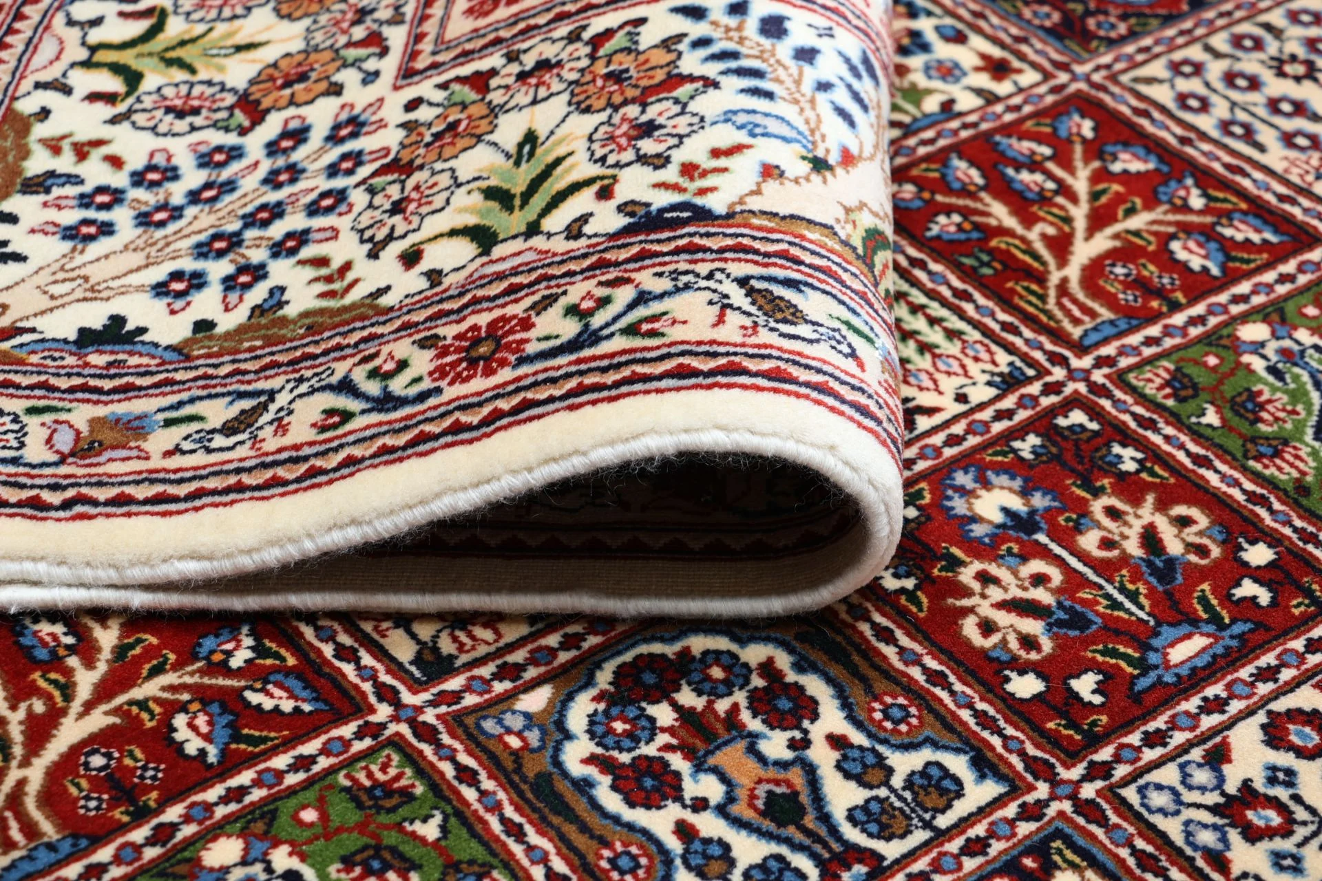 Moud Perserteppich aus Iran, 242 × 350 cm