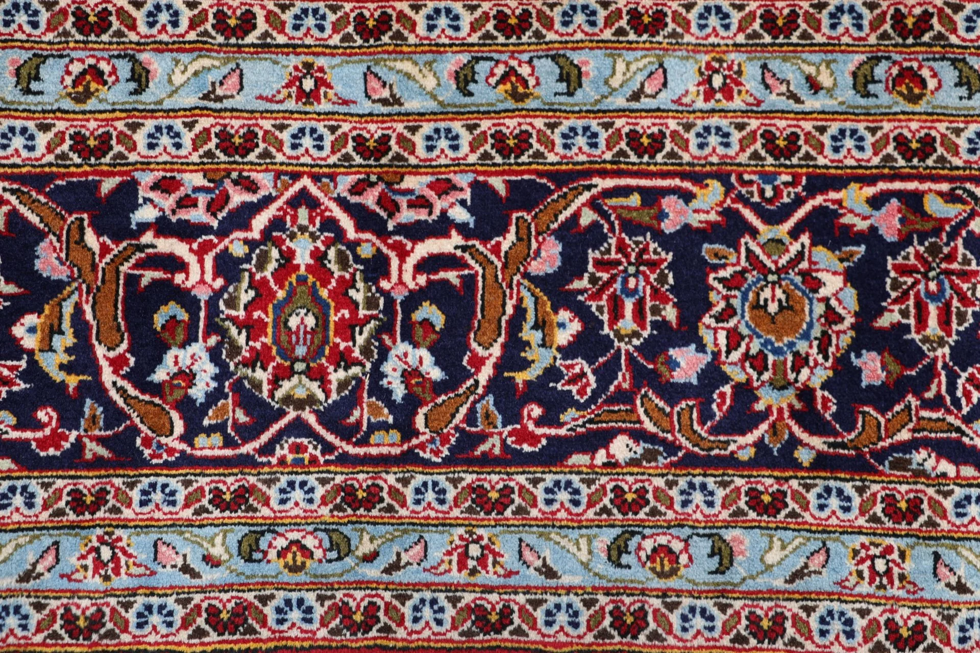 Handgeknüpfter Kashan Perserteppich 245 × 345 cm