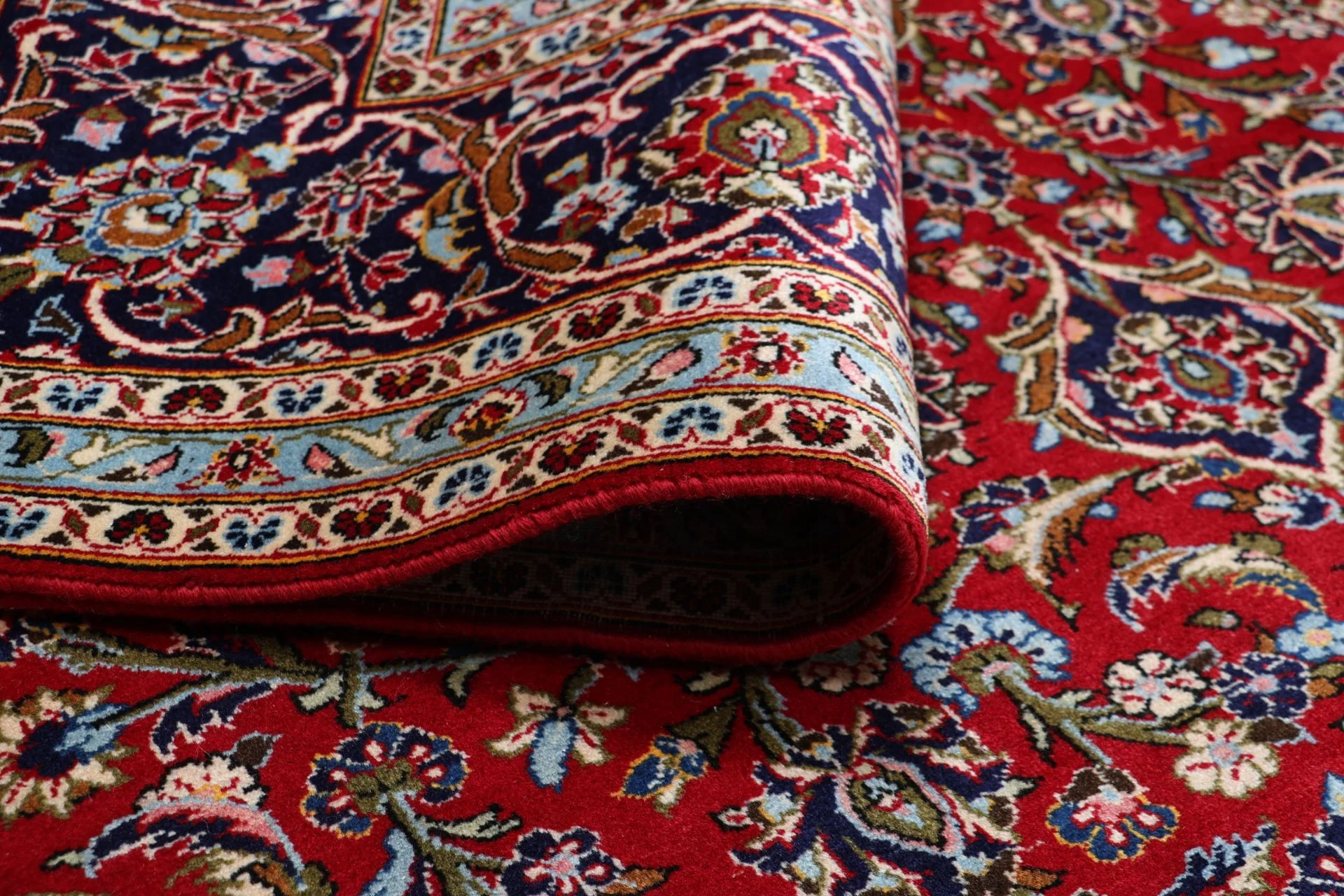 Handgeknüpfter Kashan Perserteppich 245 × 345 cm