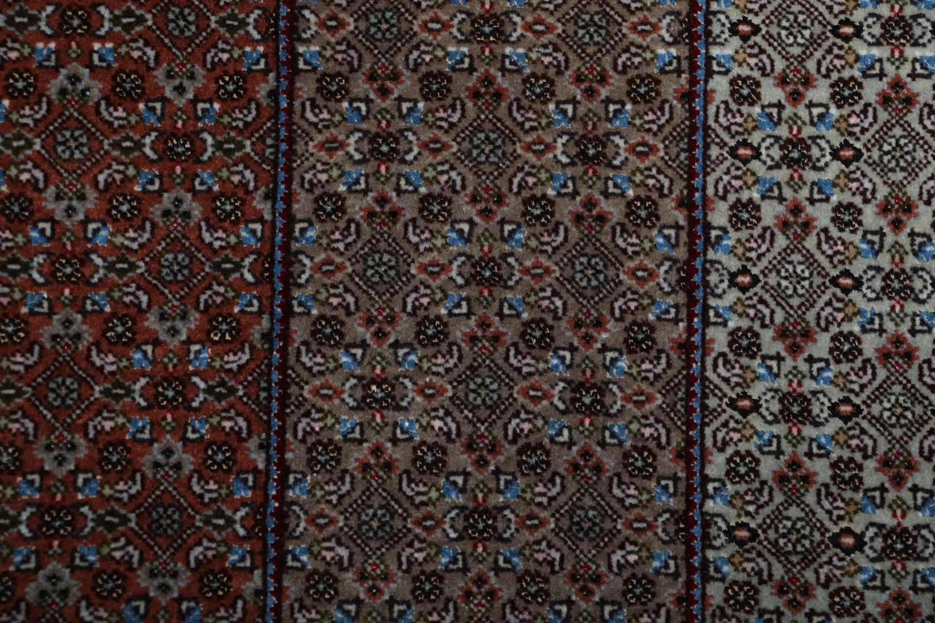 Handgeknüpfter Täbriz Perserteppich, 210 × 255 cm, Wolle & Seide
