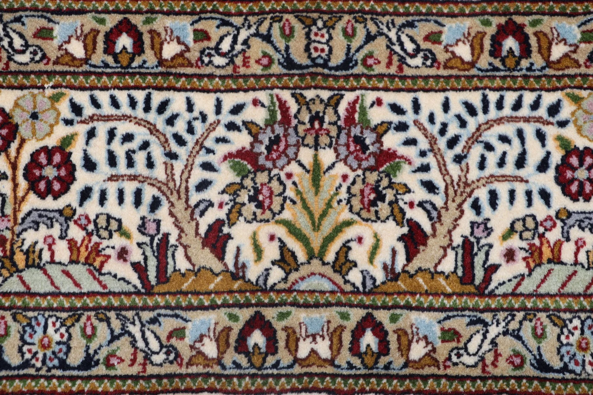 Moud Perserteppich aus Iran, 197 × 306 cm