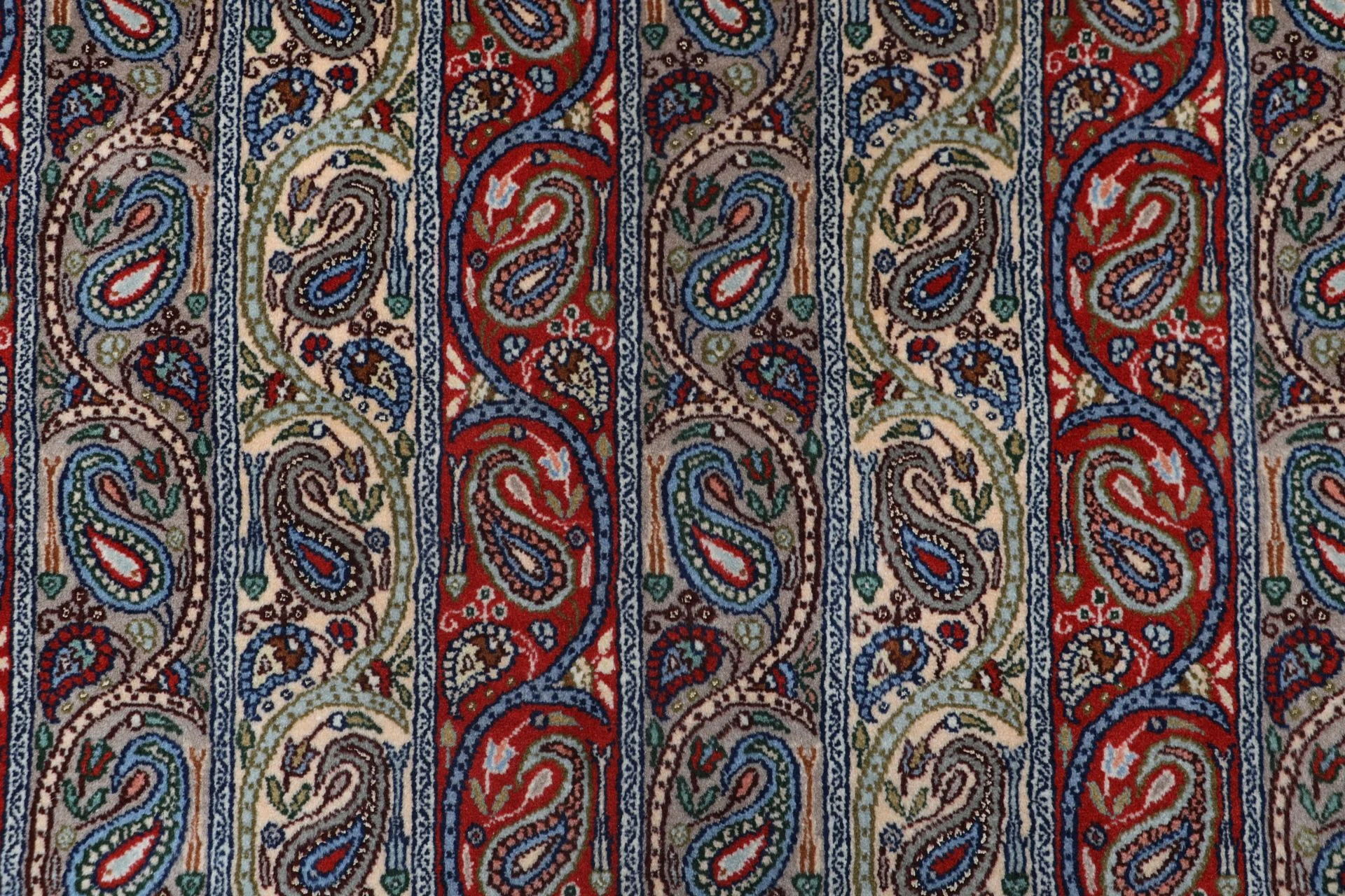 Moud Perserteppich 202 × 295 cm aus Wolle & Seide, handgeknüpft