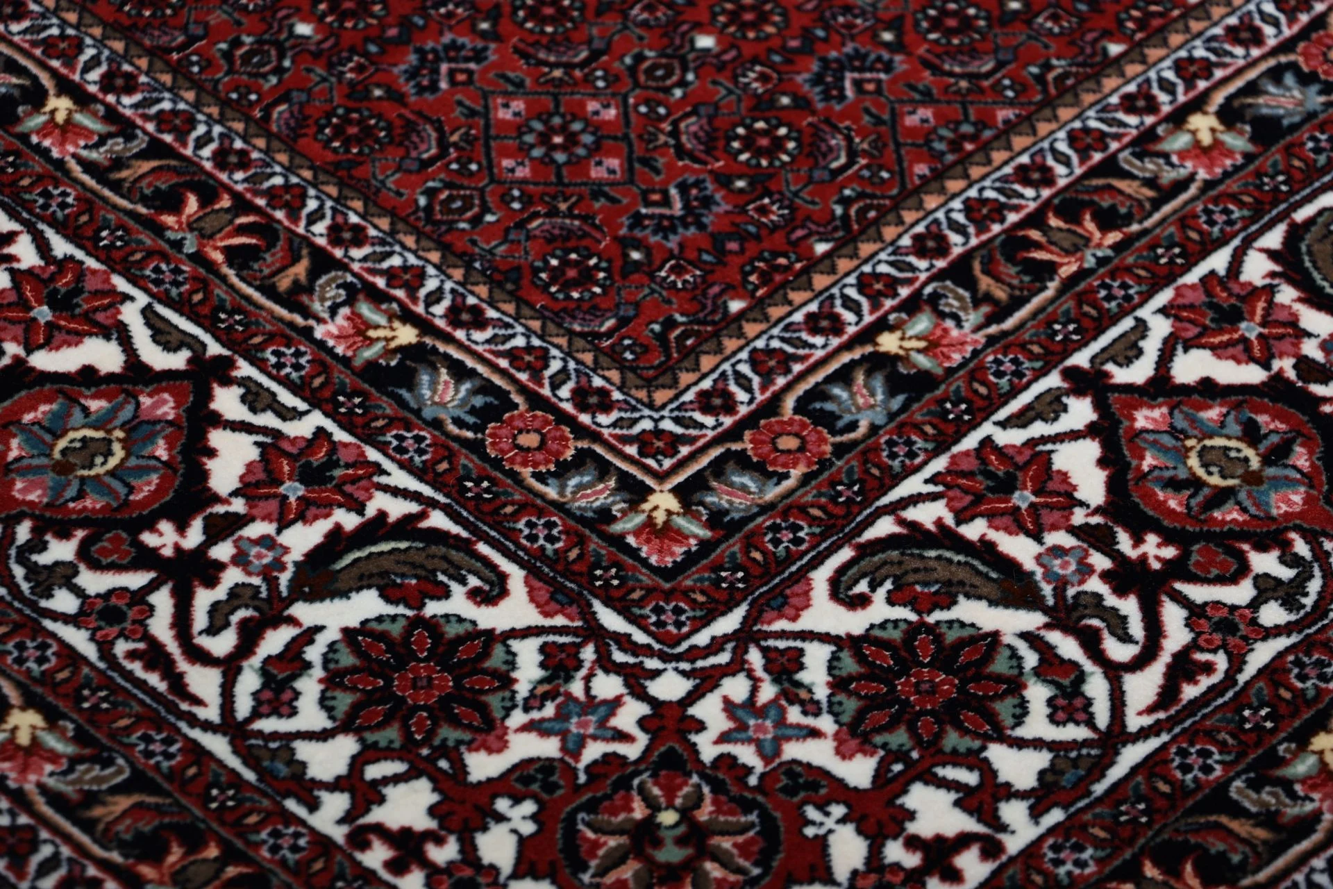 perserteppich-bidjar-210-x-220-cm-schurwolle-handgeknupft-21 Handgeknüpfter Bijar Perserteppich 210 × 220 cm