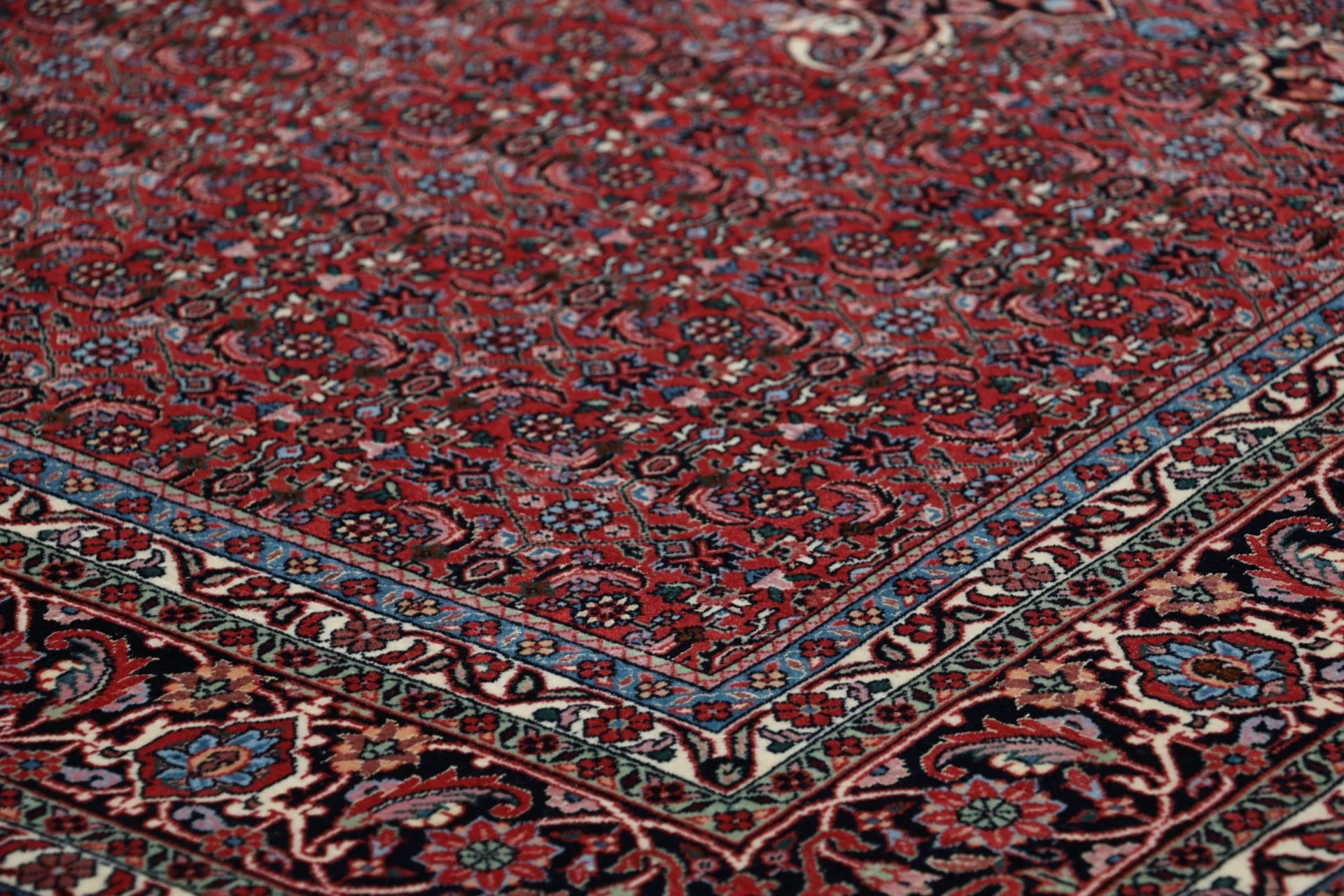 Handgeknüpfter Bijar Perserteppich 173 × 254 cm