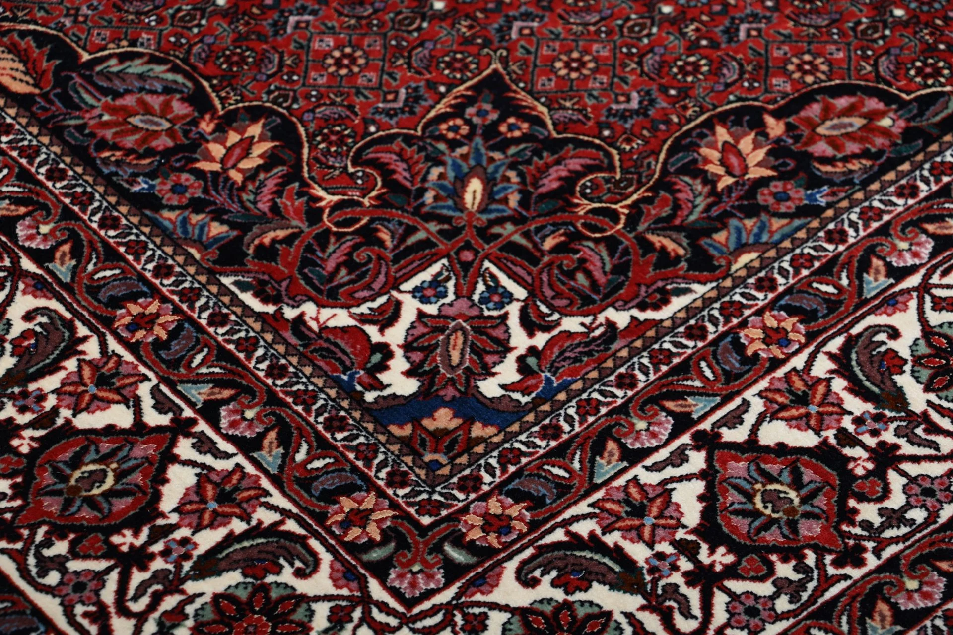 Handgeknüpfter Bijar Perserteppich, 205 × 220 cm, Wolle & Seide