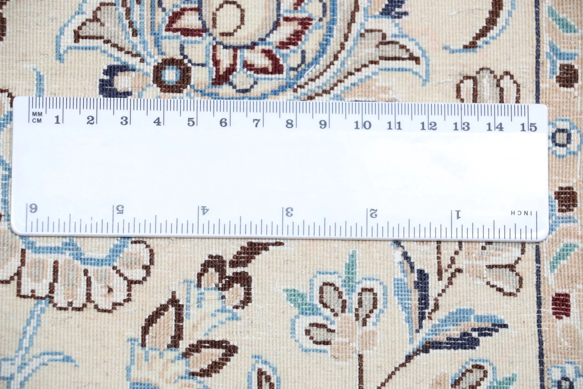Handgeknüpfter Nain Perserteppich, 203 × 255 cm, Wolle & Seide