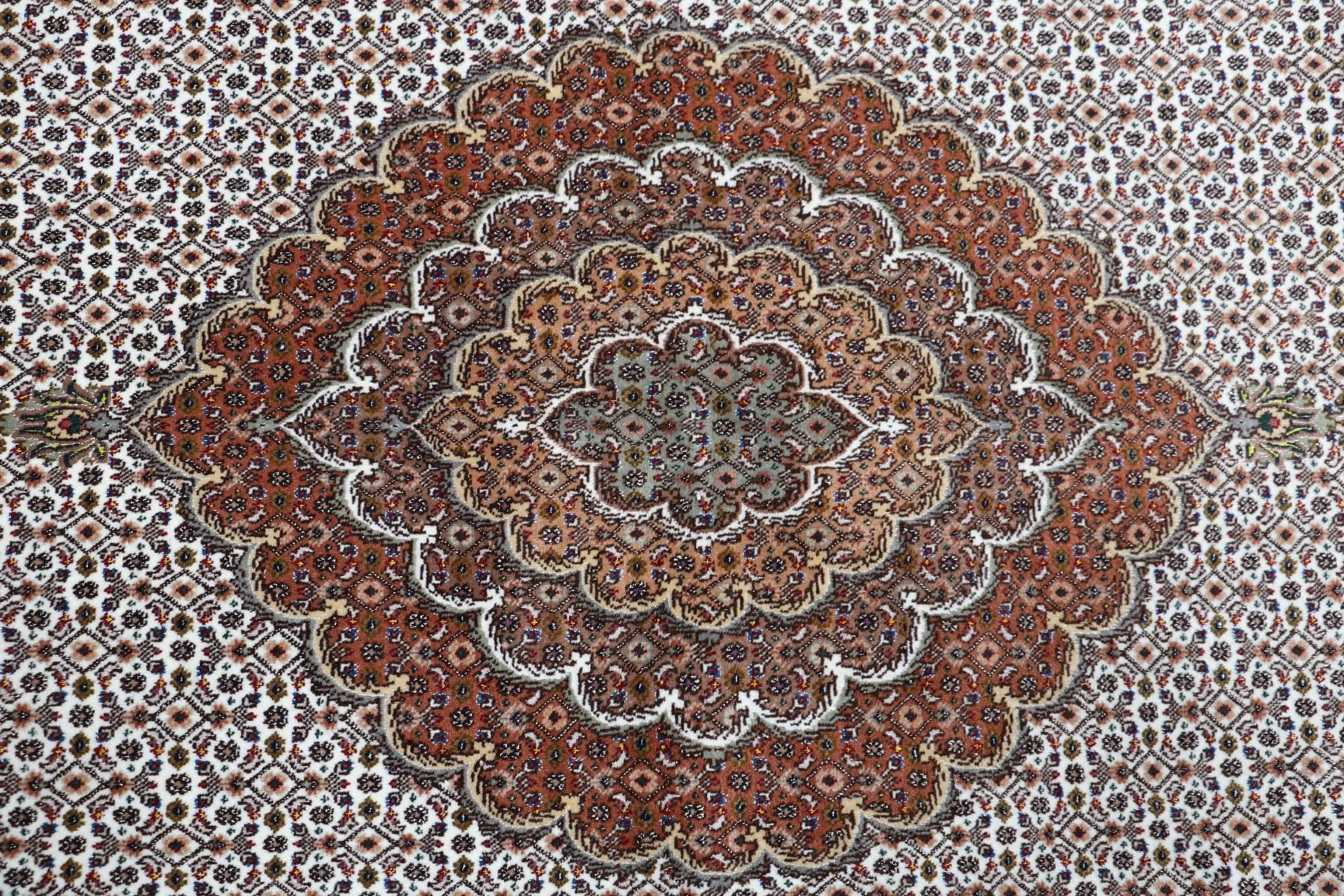 Handgeknüpfter Täbriz Perserteppich, 172 × 250 cm, Wolle & Seide