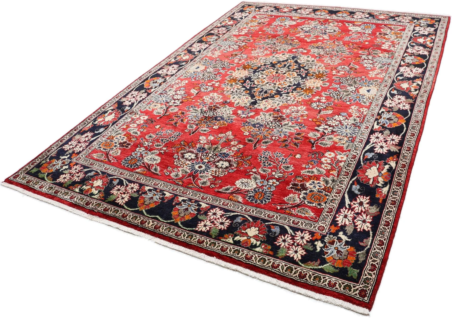 Bakhtiari Perserteppich 211 × 308 cm aus Wolle, handgeknüpft