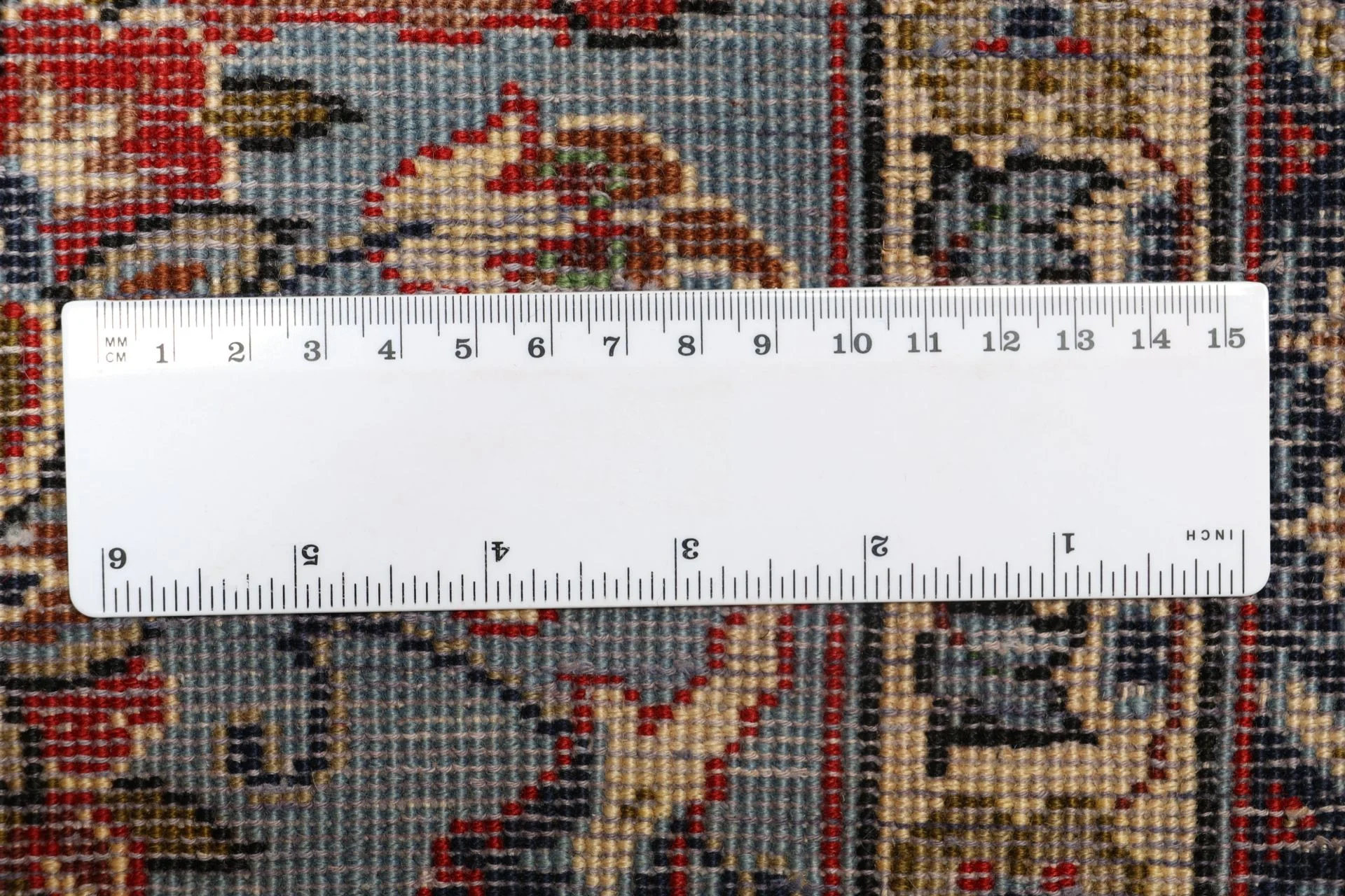 Handgeknüpfter Isfahan Perserteppich 212 × 324 cm