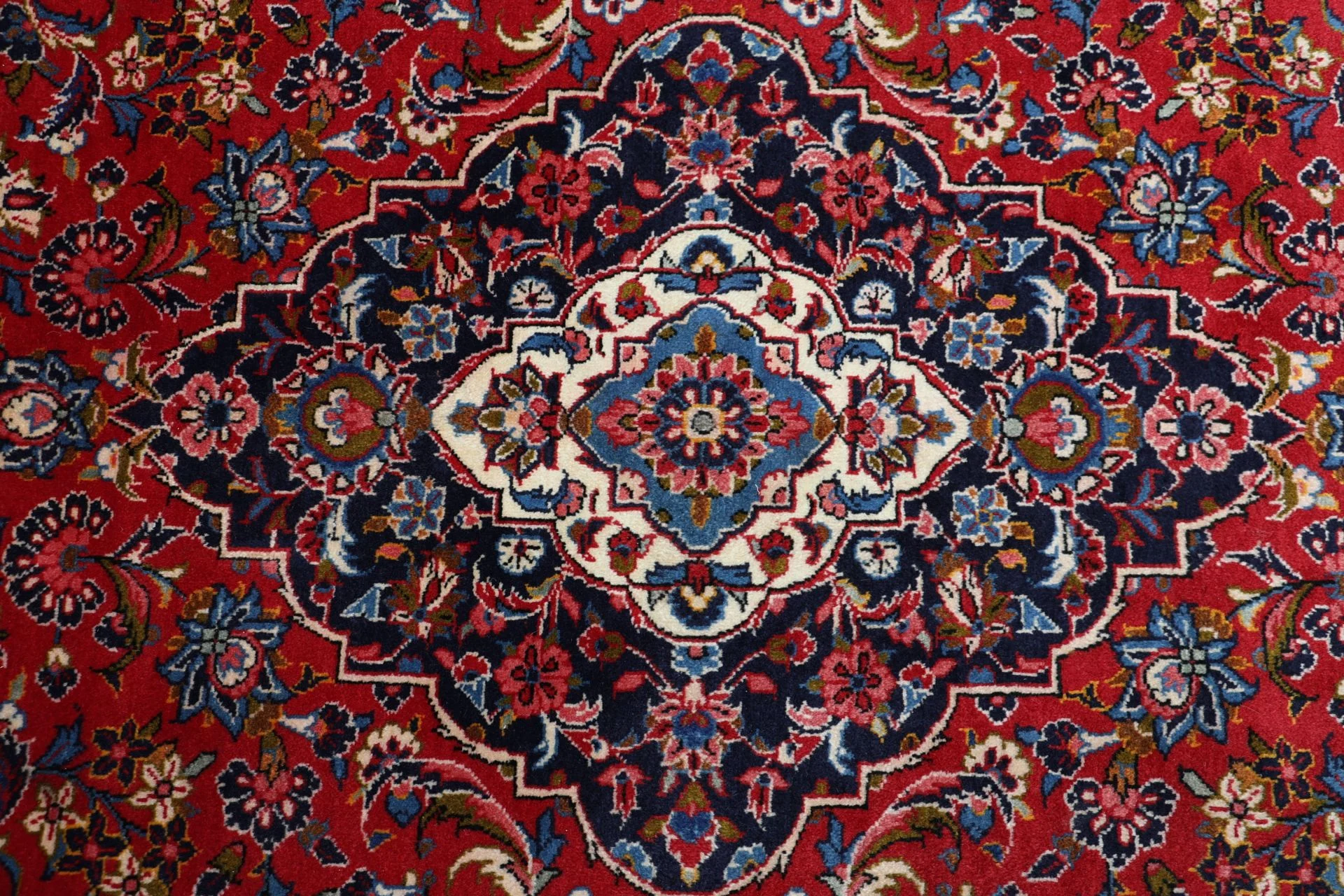 Handgeknüpfter Kashan Perserteppich 198 × 304 cm