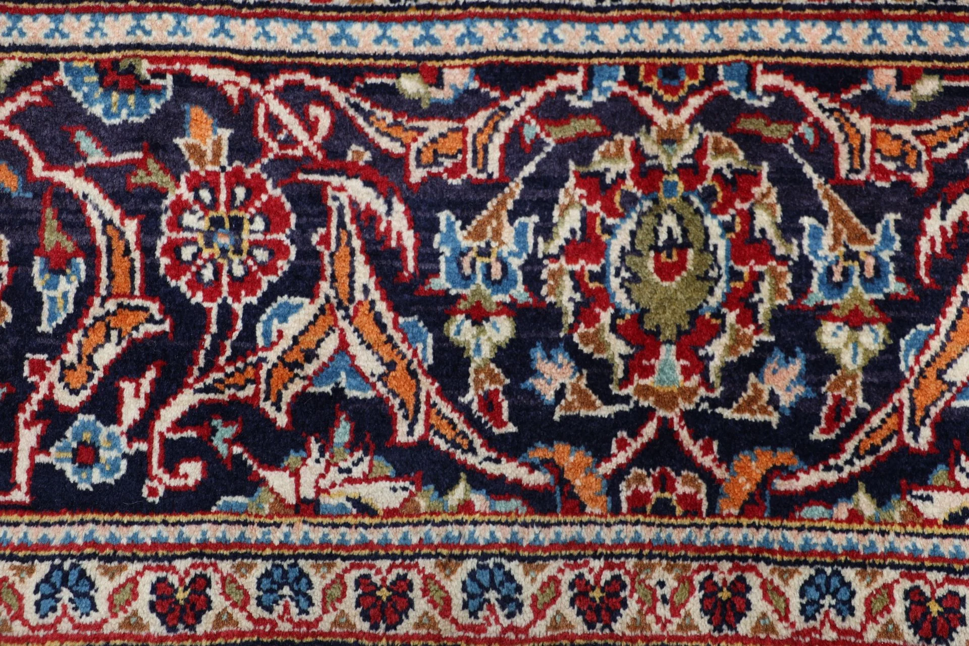 Kashan Perserteppich aus Iran, 202 × 320 cm