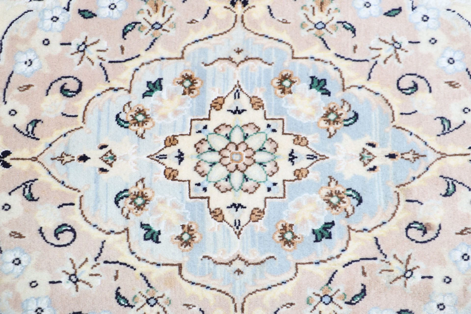 Kashan Perserteppich 200 × 308 cm aus Wolle, handgeknüpft