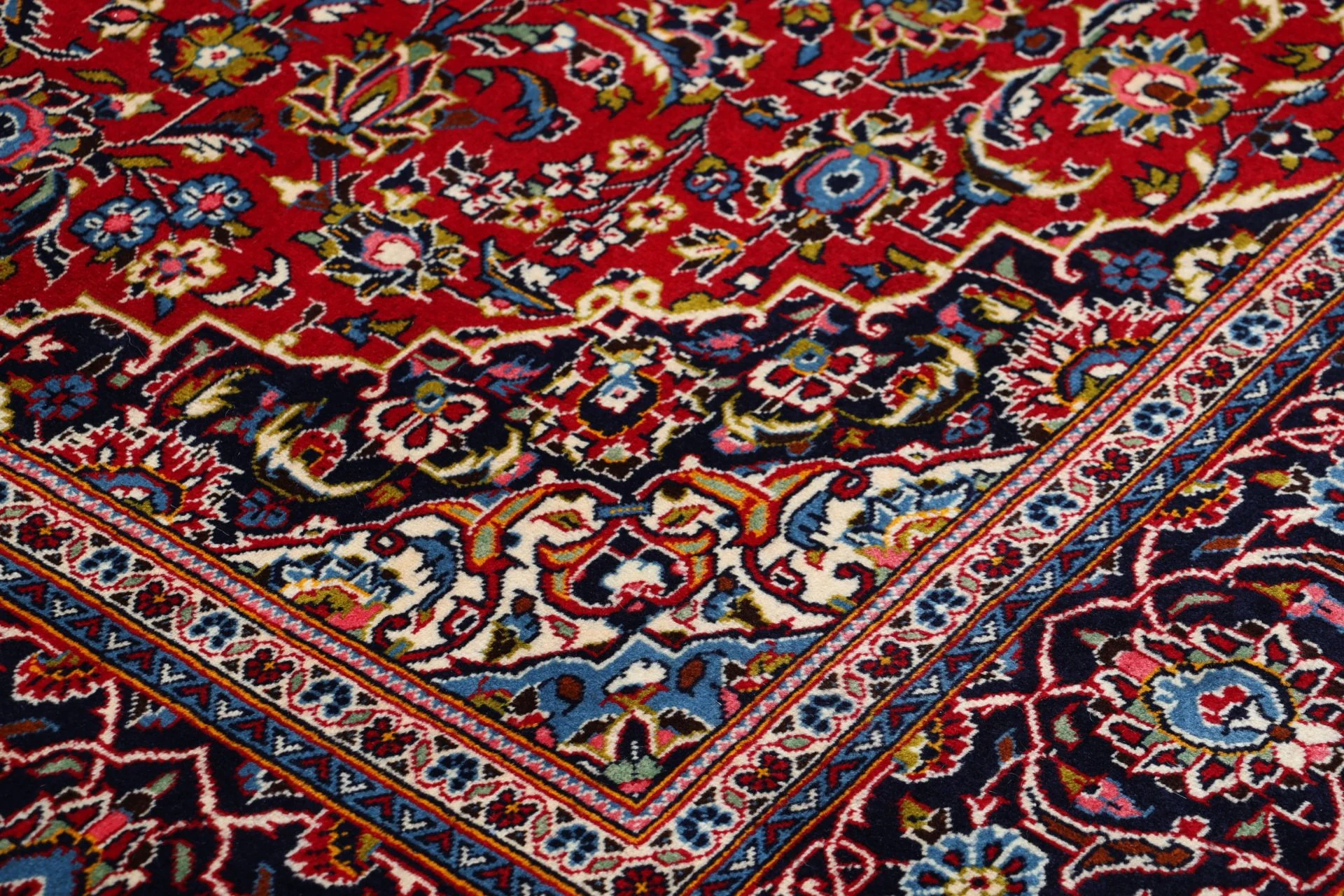 Kashan Perserteppich aus Iran, 202 × 304 cm