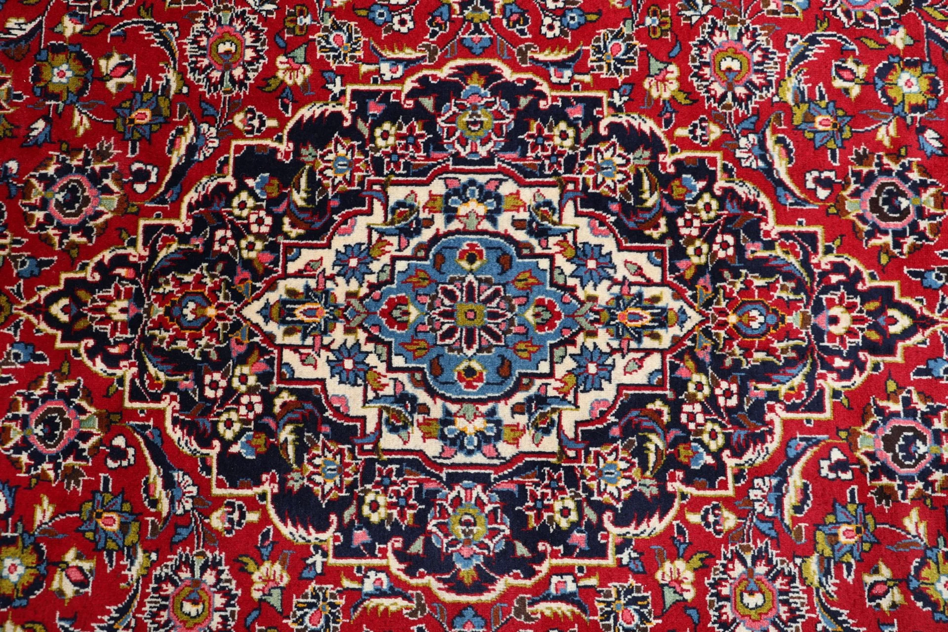 Kashan Perserteppich aus Iran, 202 × 304 cm