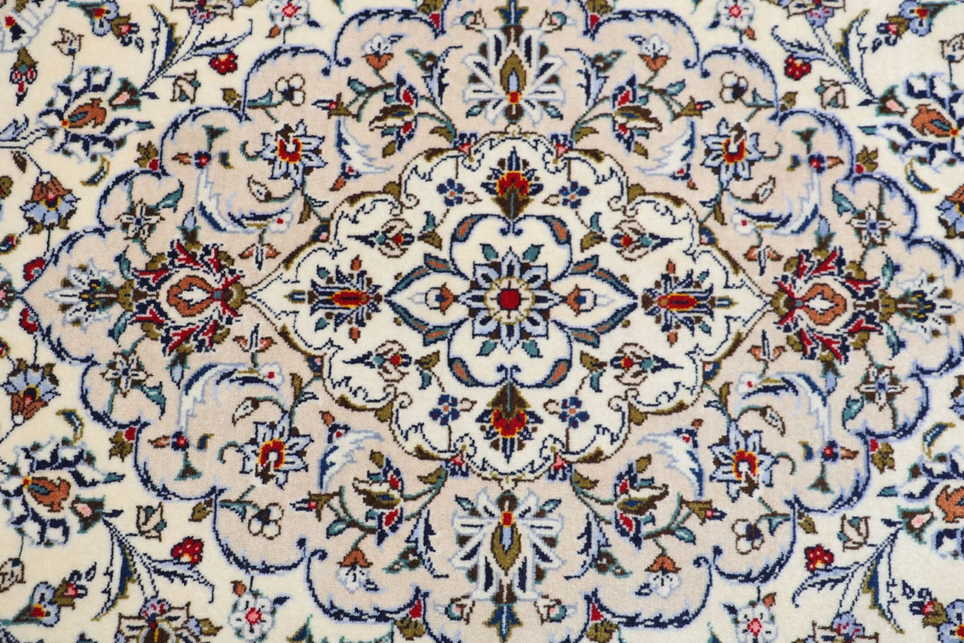 Handgeknüpfter Kashan Perserteppich 205 × 295 cm