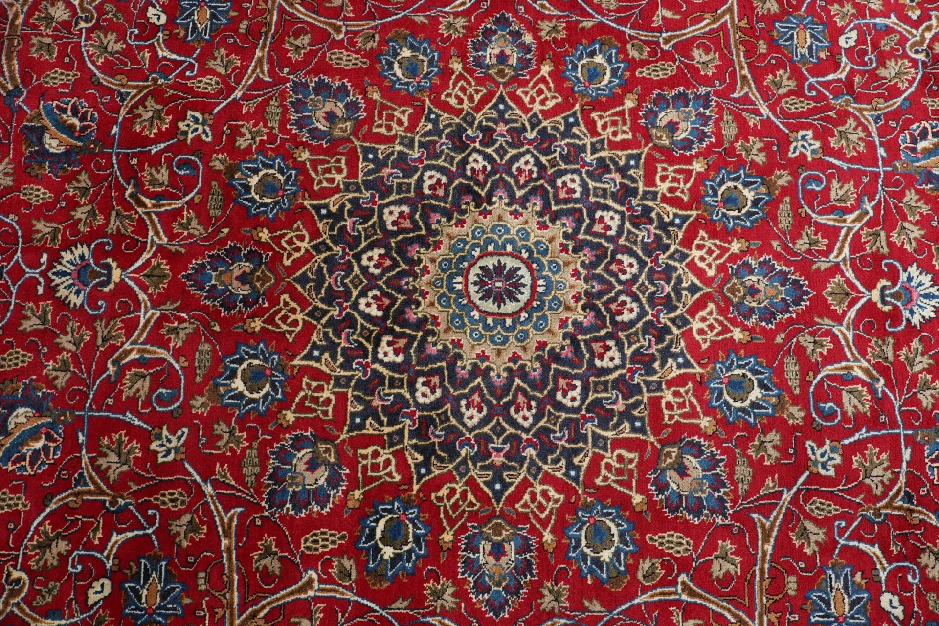 Kashmar Perserteppich aus Iran, 240 × 345 cm