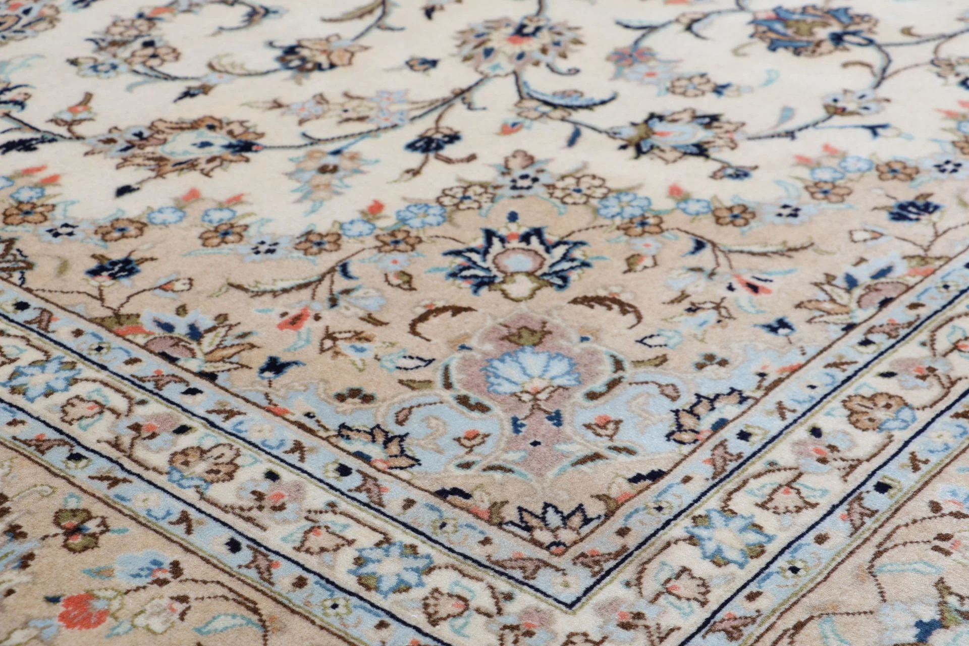 Handgeknüpfter Kashan Perserteppich, 245 × 345 cm, Wolle