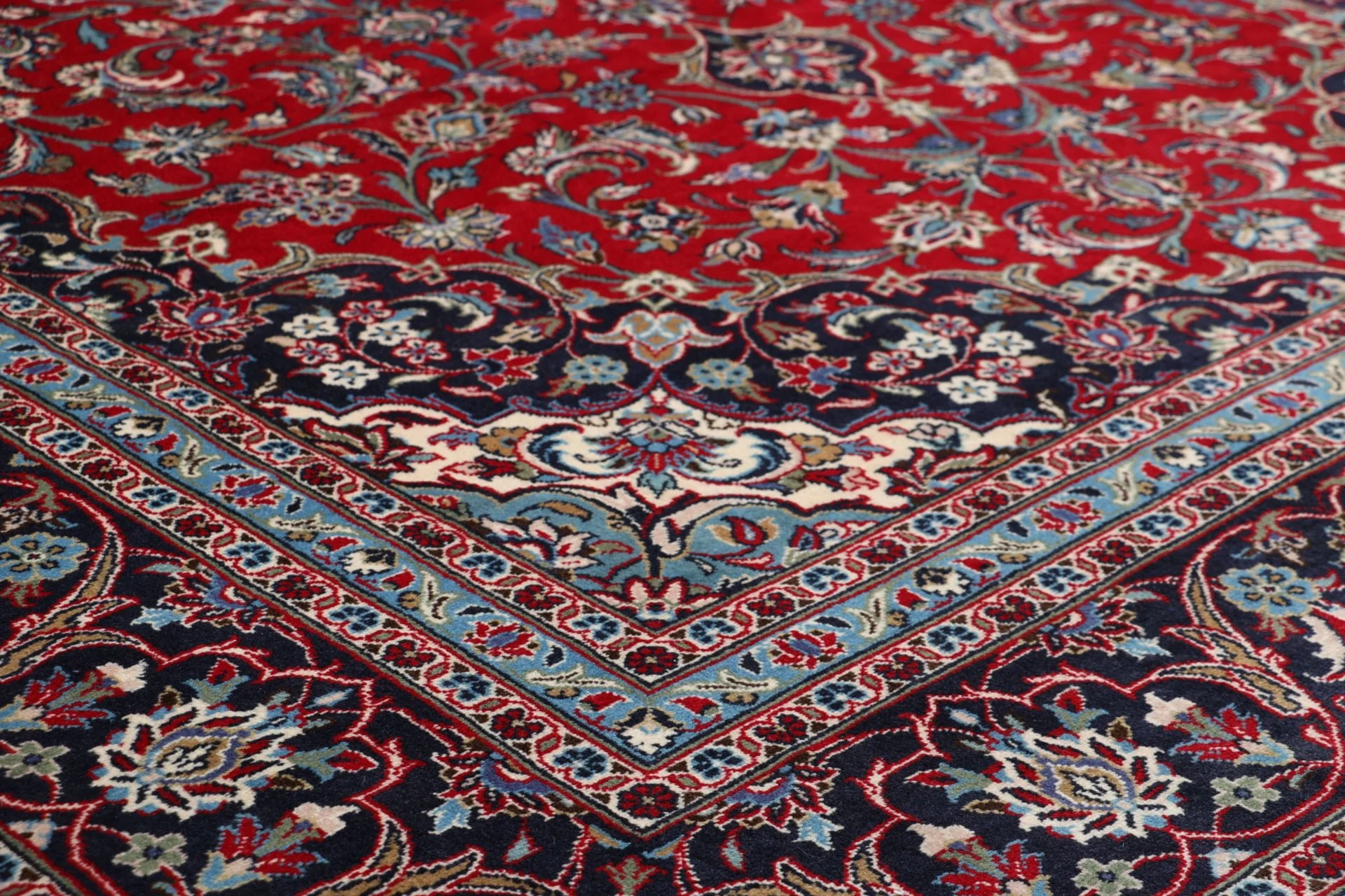 Handgeknüpfter Kashan Perserteppich, 247 × 367 cm, Wolle