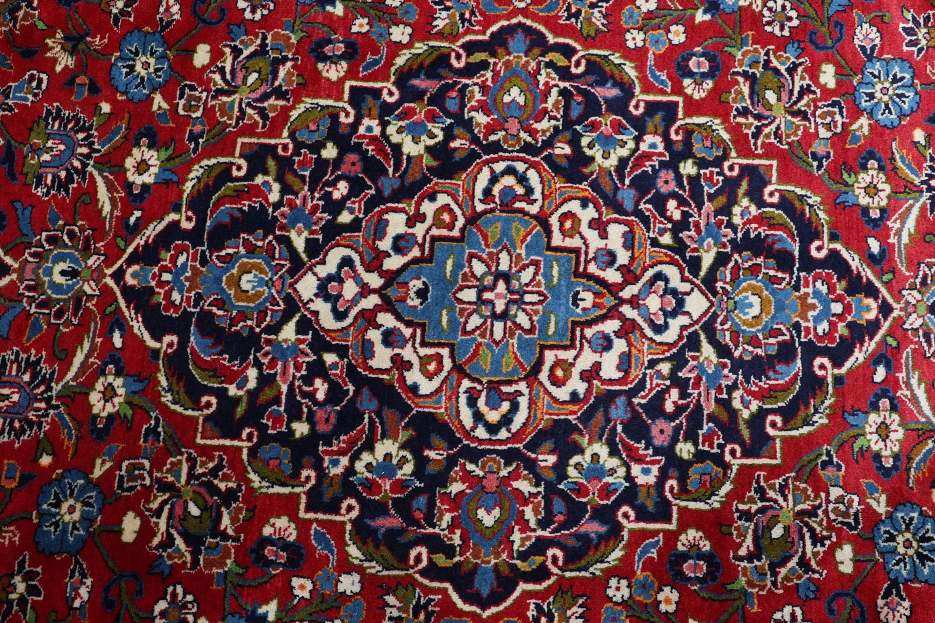 Kashan Perserteppich 251 × 347 cm aus Wolle, handgeknüpft