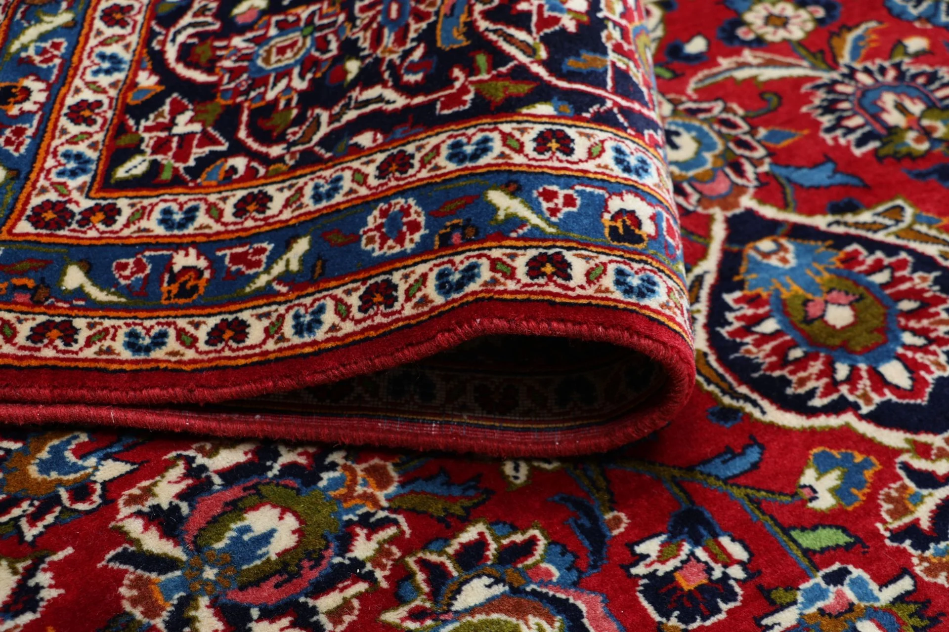 Kashan Perserteppich 251 × 347 cm aus Wolle, handgeknüpft
