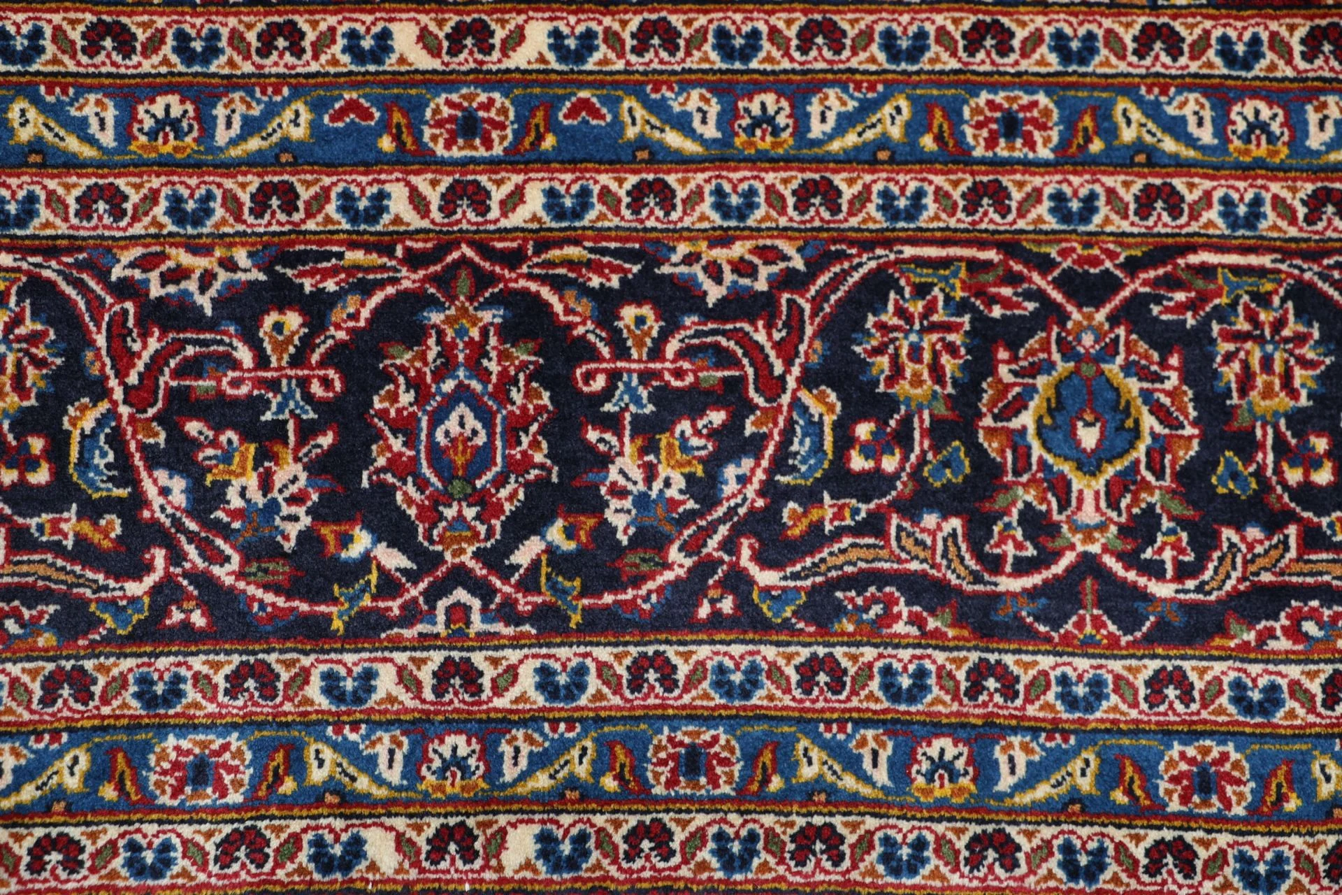 Kashan Perserteppich 260 × 350 cm aus Wolle, handgeknüpft