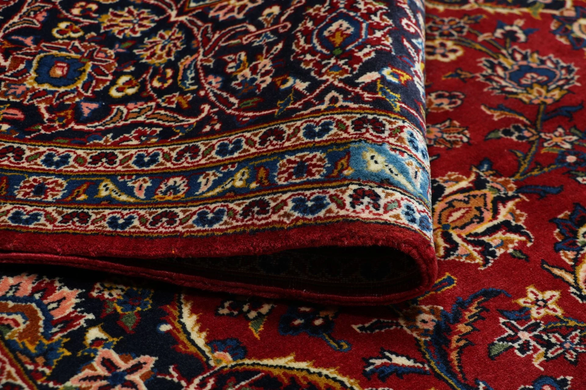 Kashan Perserteppich 260 × 350 cm aus Wolle, handgeknüpft