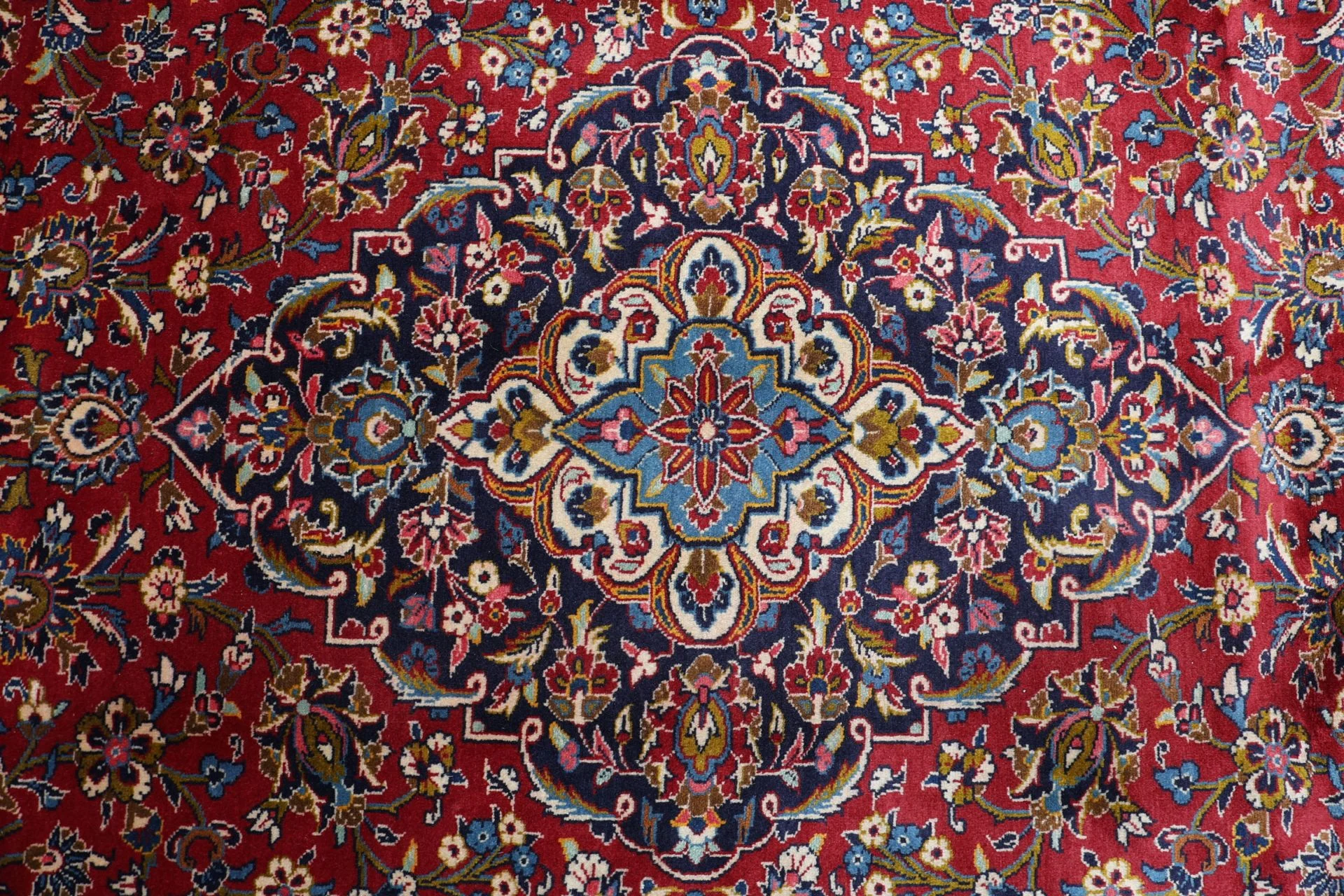 Handgeknüpfter Kashan Perserteppich, 253 × 360 cm, Wolle