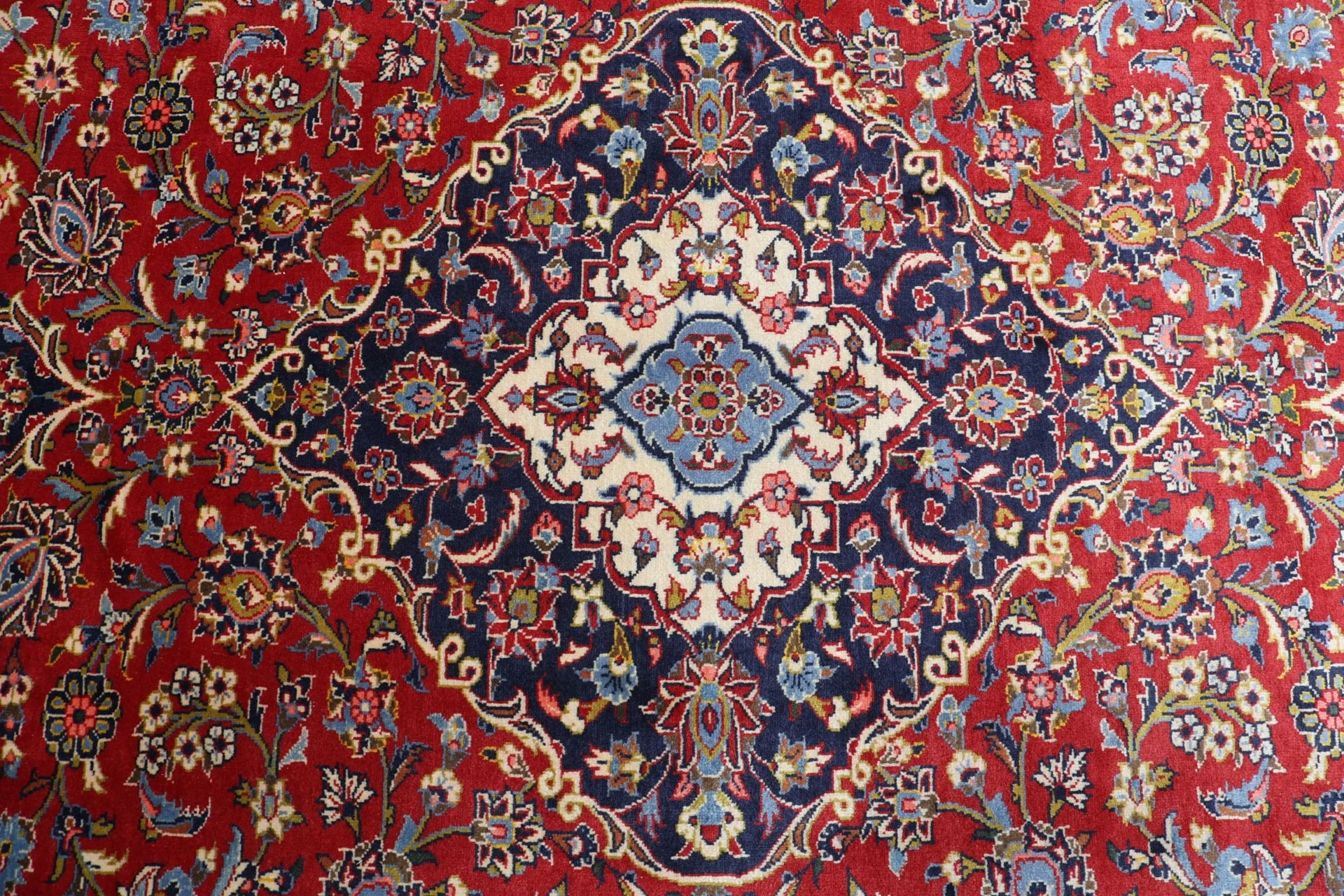 Kashan Perserteppich 255 × 345 cm aus Wolle, handgeknüpft